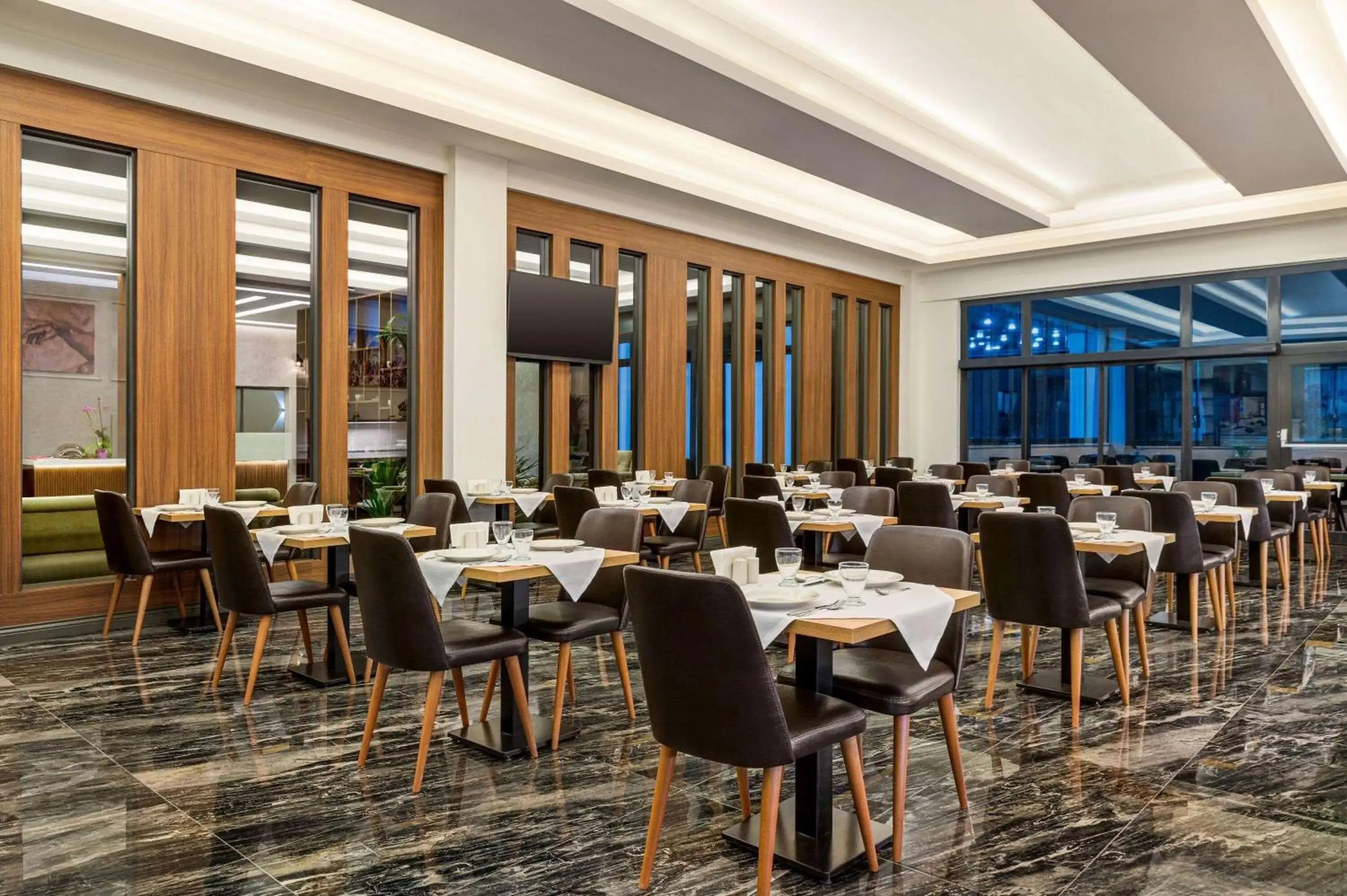 Restaurant/places to eat in Ramada by Wyndham Karacabey Restaurant/places to eat in Ramada by Wyndham Karacabey