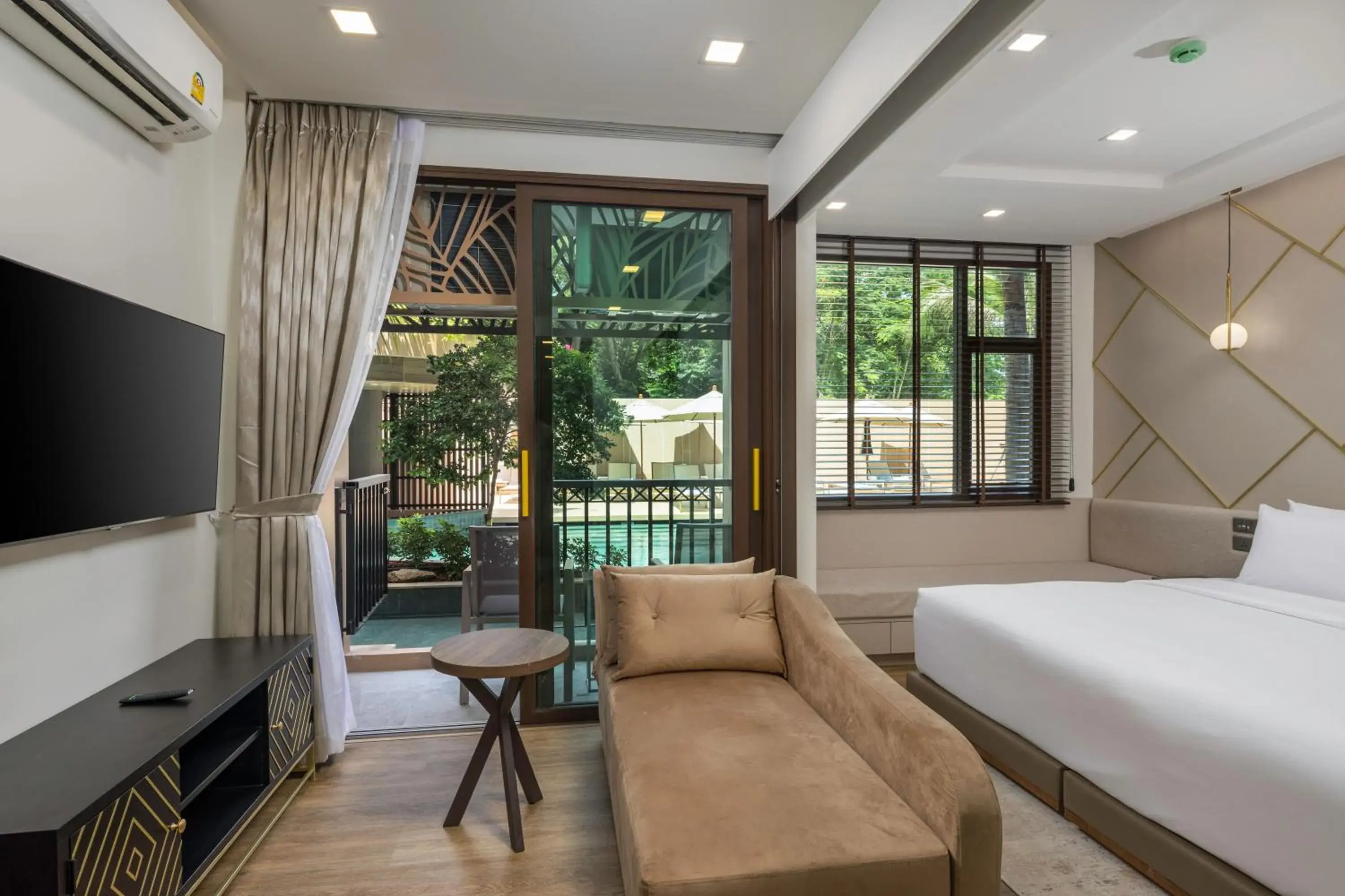 Bed in The Proud Karon Beach Phuket Trademark Collection By Wyndham Bed in The Proud Karon Beach Phuket Trademark Collection By Wyndham