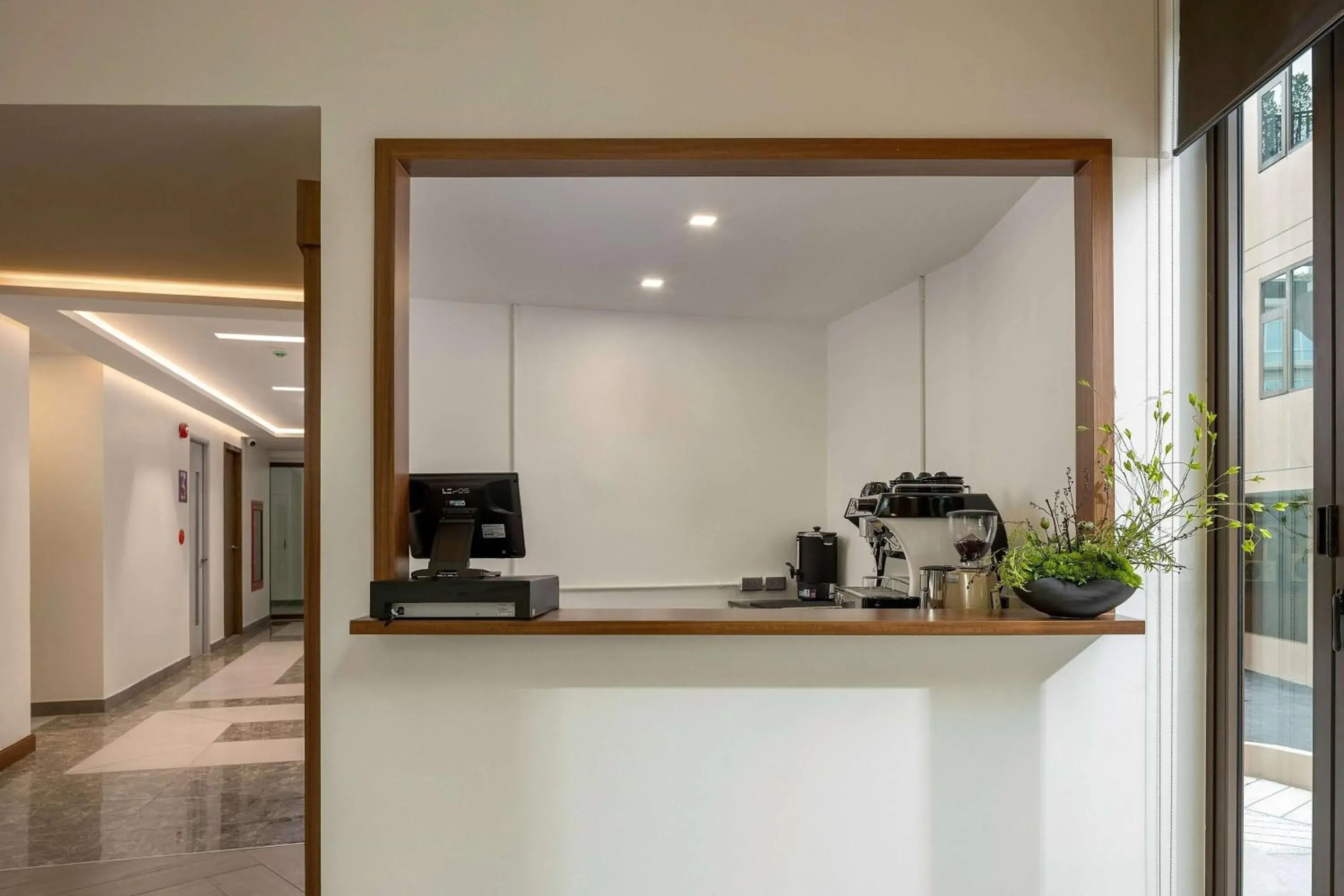 Restaurant/places to eat in The Proud Karon Beach Phuket Trademark Collection By Wyndham Restaurant/places to eat in The Proud Karon Beach Phuket Trademark Collection By Wyndham