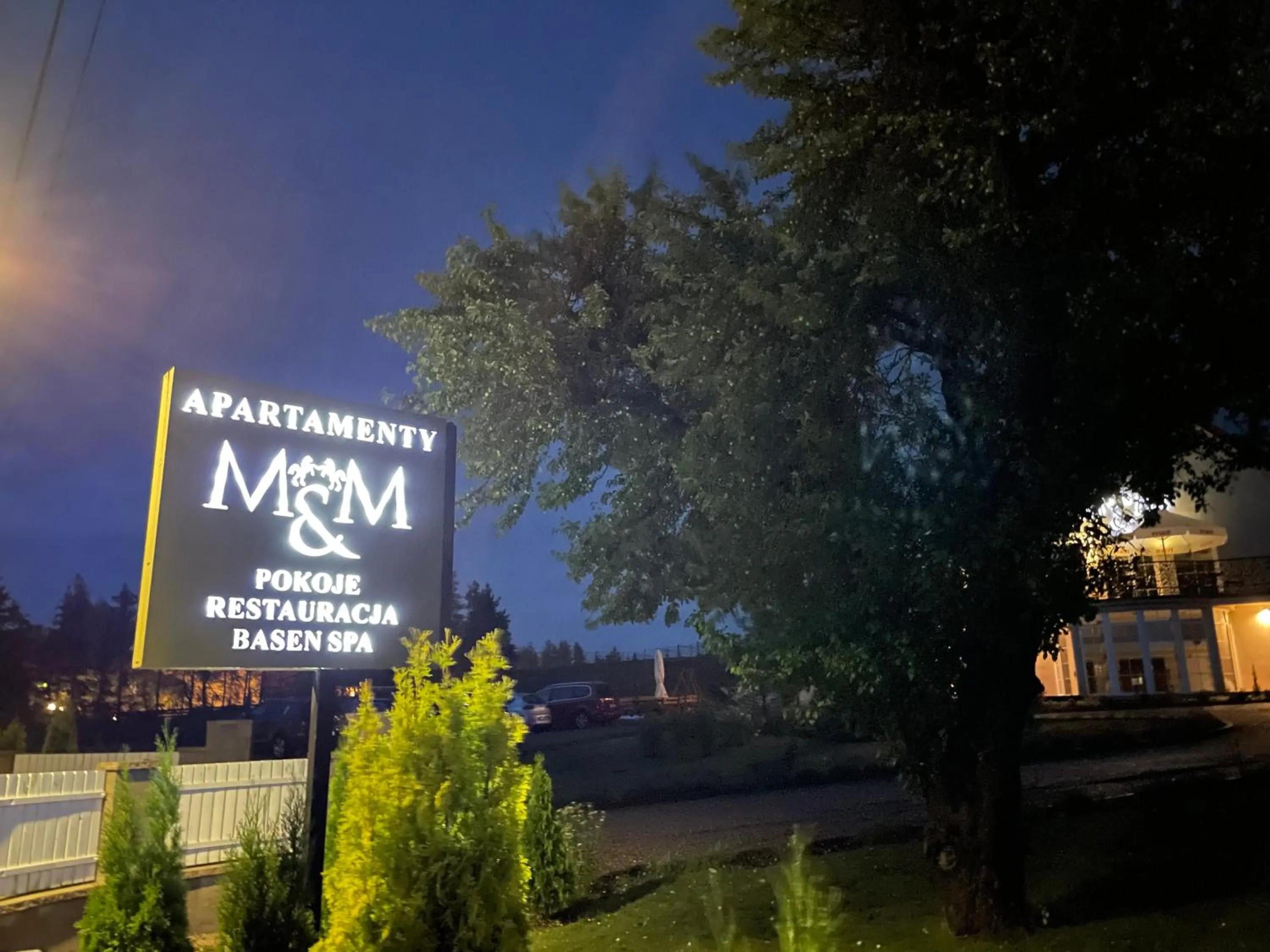 Property building in Apartamenty M&M