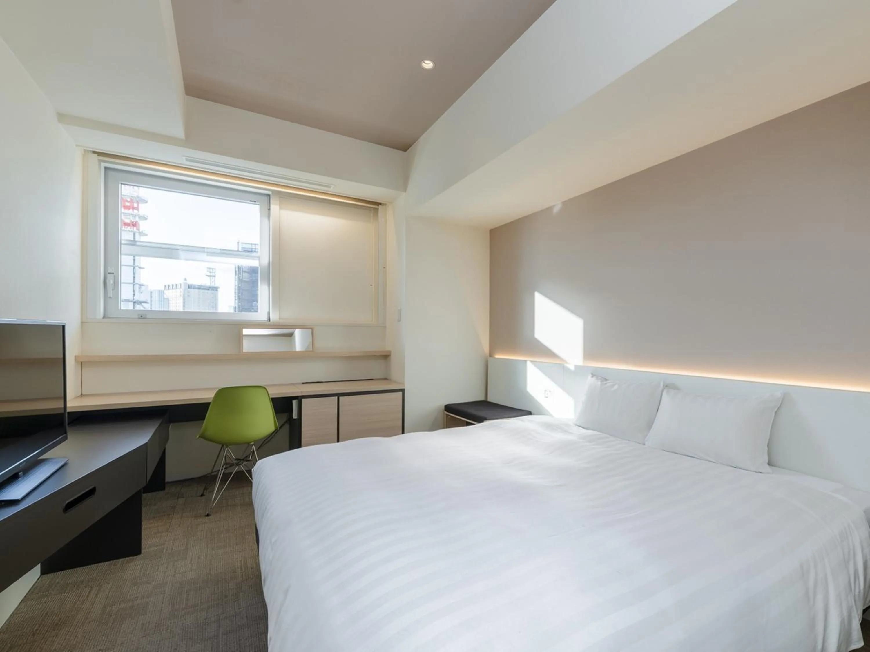 Photo of the whole room, Bed in The OneFive Sendai