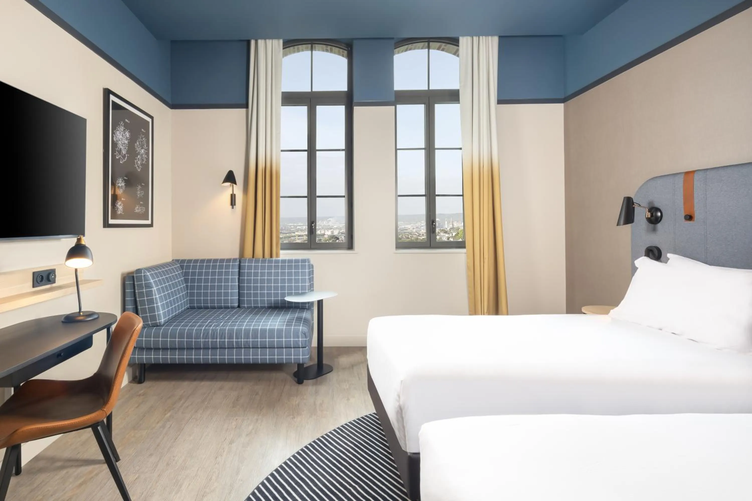 View (from property/room), Bed in Hyatt Place Rouen