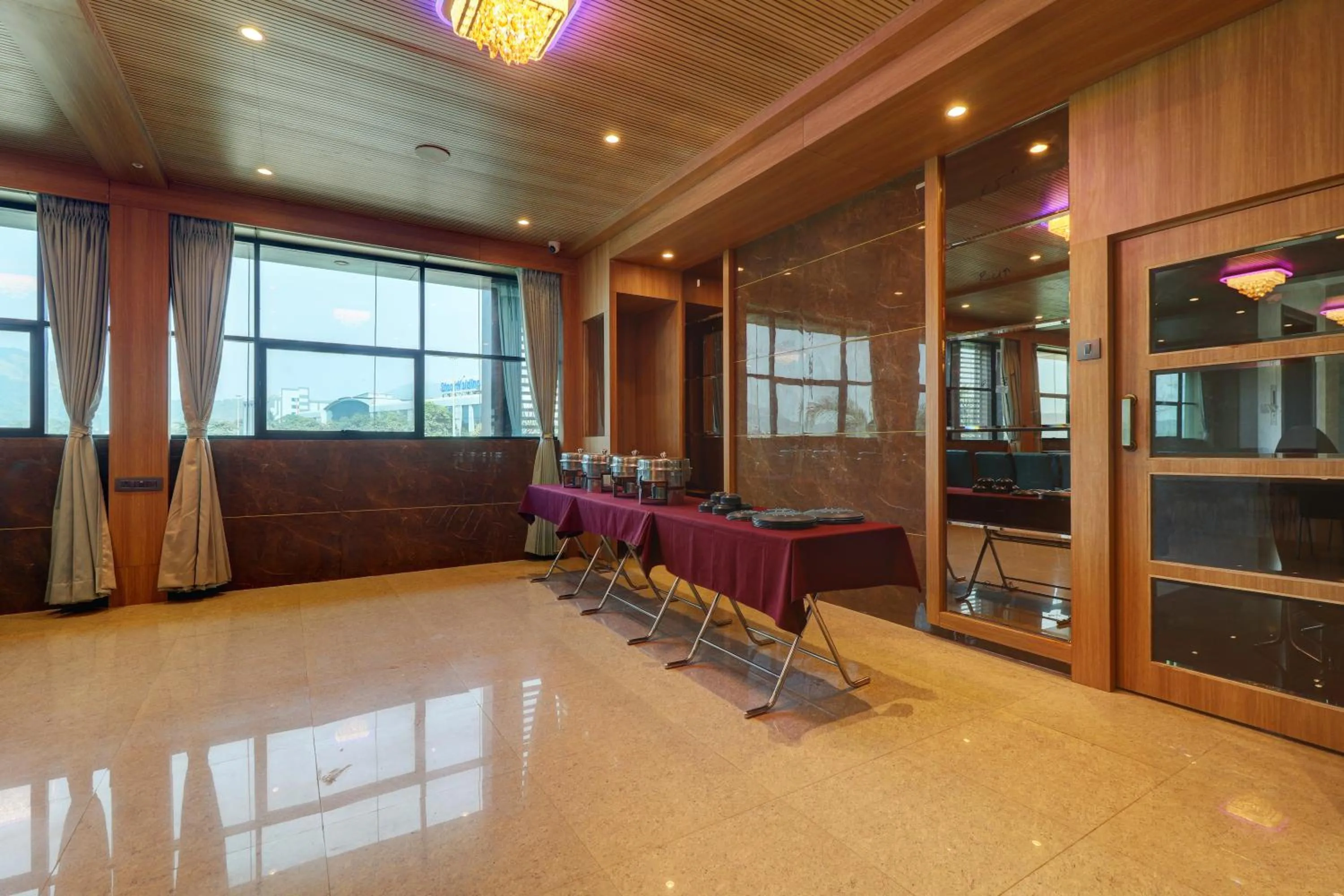 Banquet/Function facilities in Hotel Flysky Rooms & Banquets