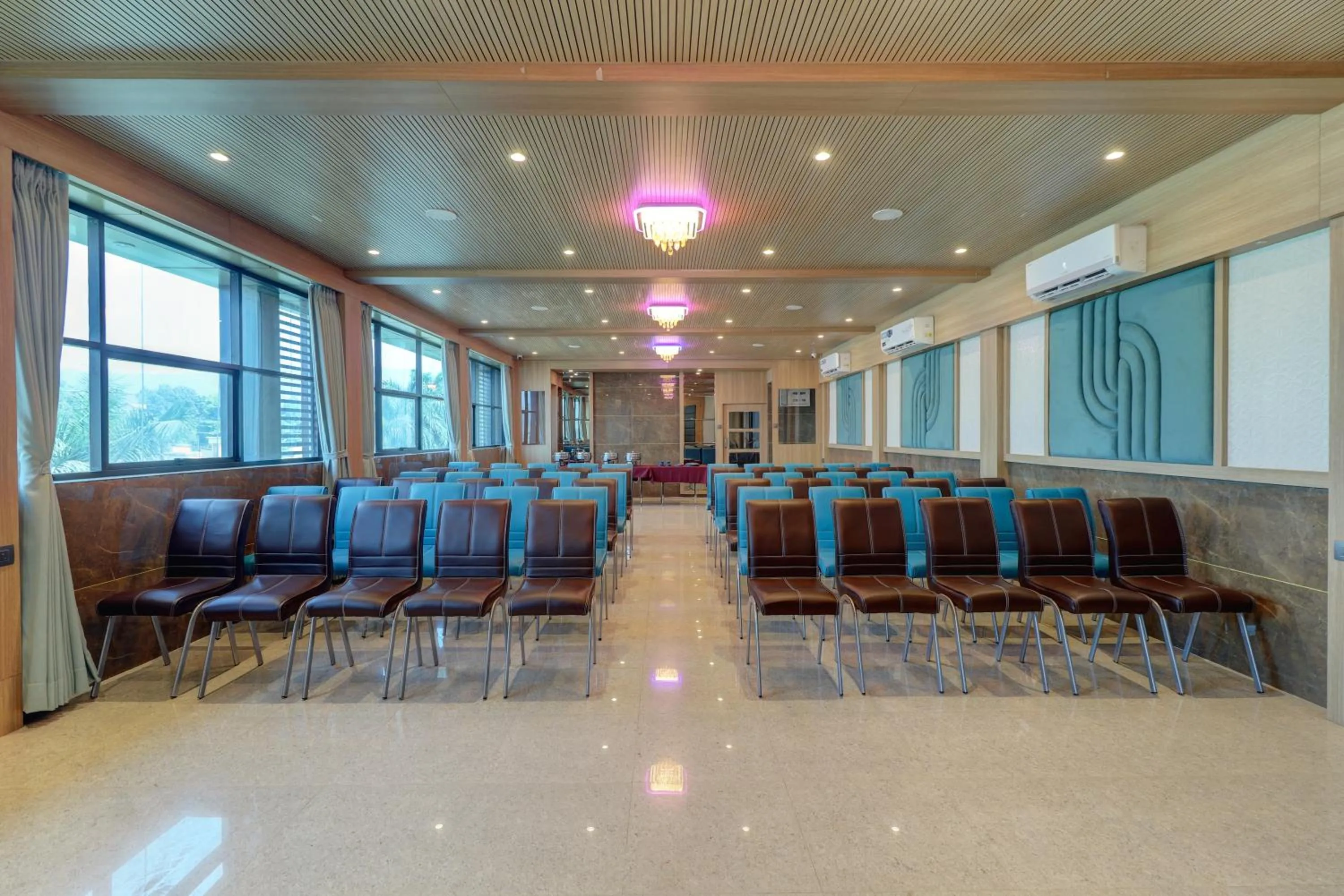 Banquet/Function facilities in Hotel Flysky Rooms & Banquets