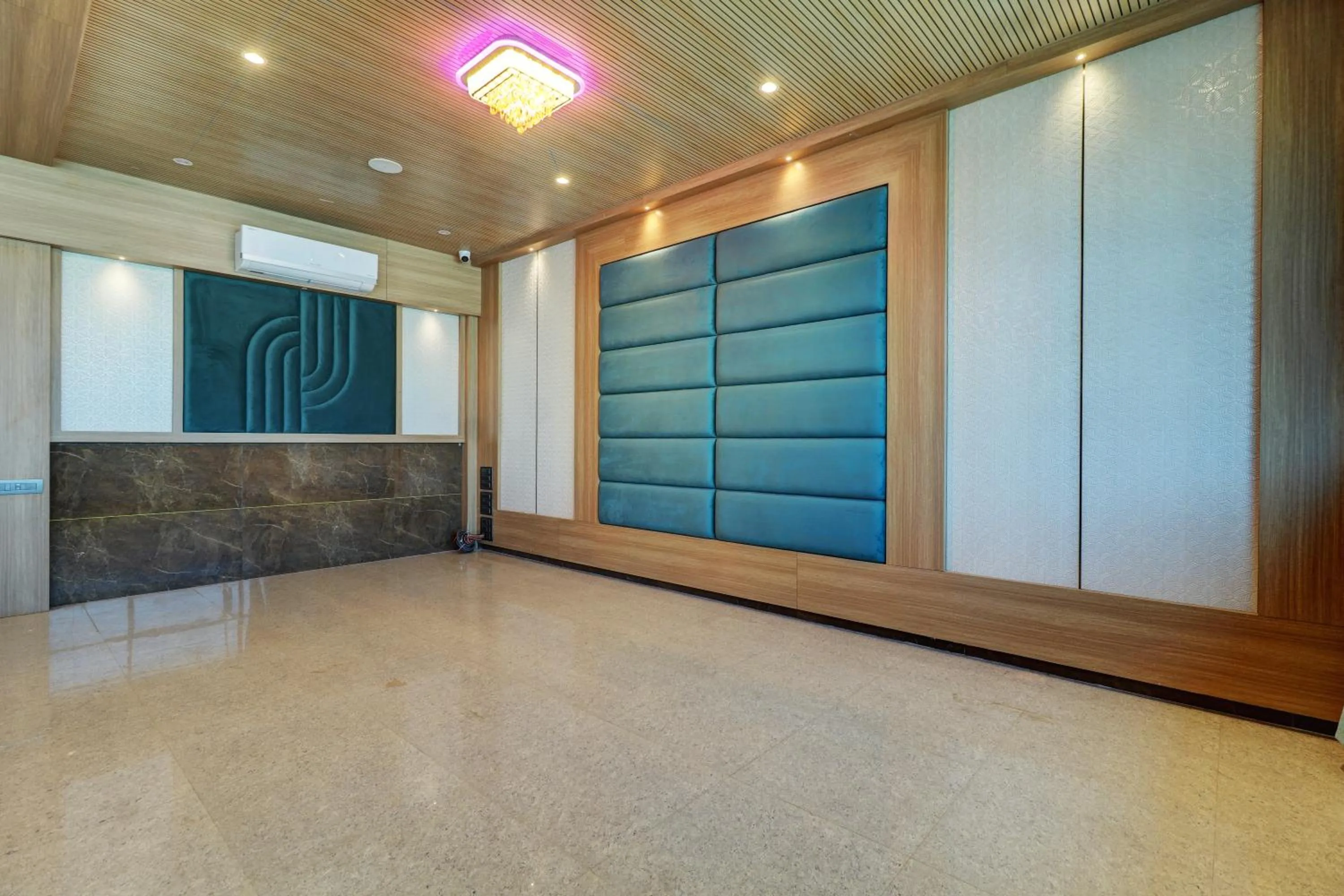 Banquet/Function facilities in Hotel Flysky Rooms & Banquets