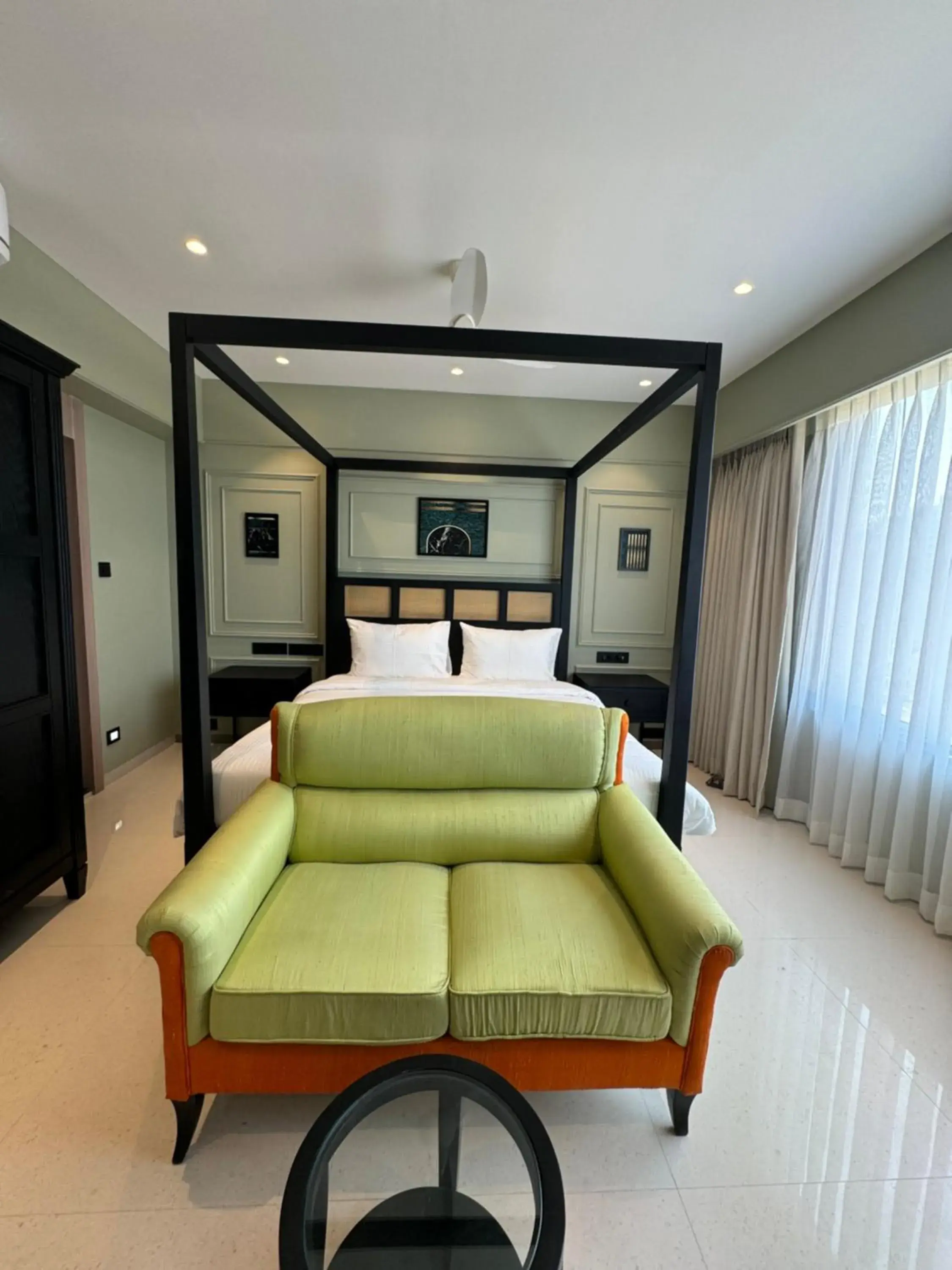 Photo of the whole room, Bed in Hotel Mumbai House, Valnai Malad Photo of the whole room, Bed in Hotel Mumbai House, Valnai Malad