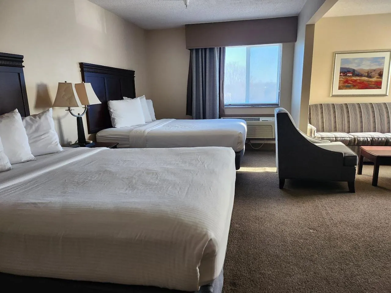 Bedroom, Bed in Ashley Quarters Hotel Airport-Cincinnati