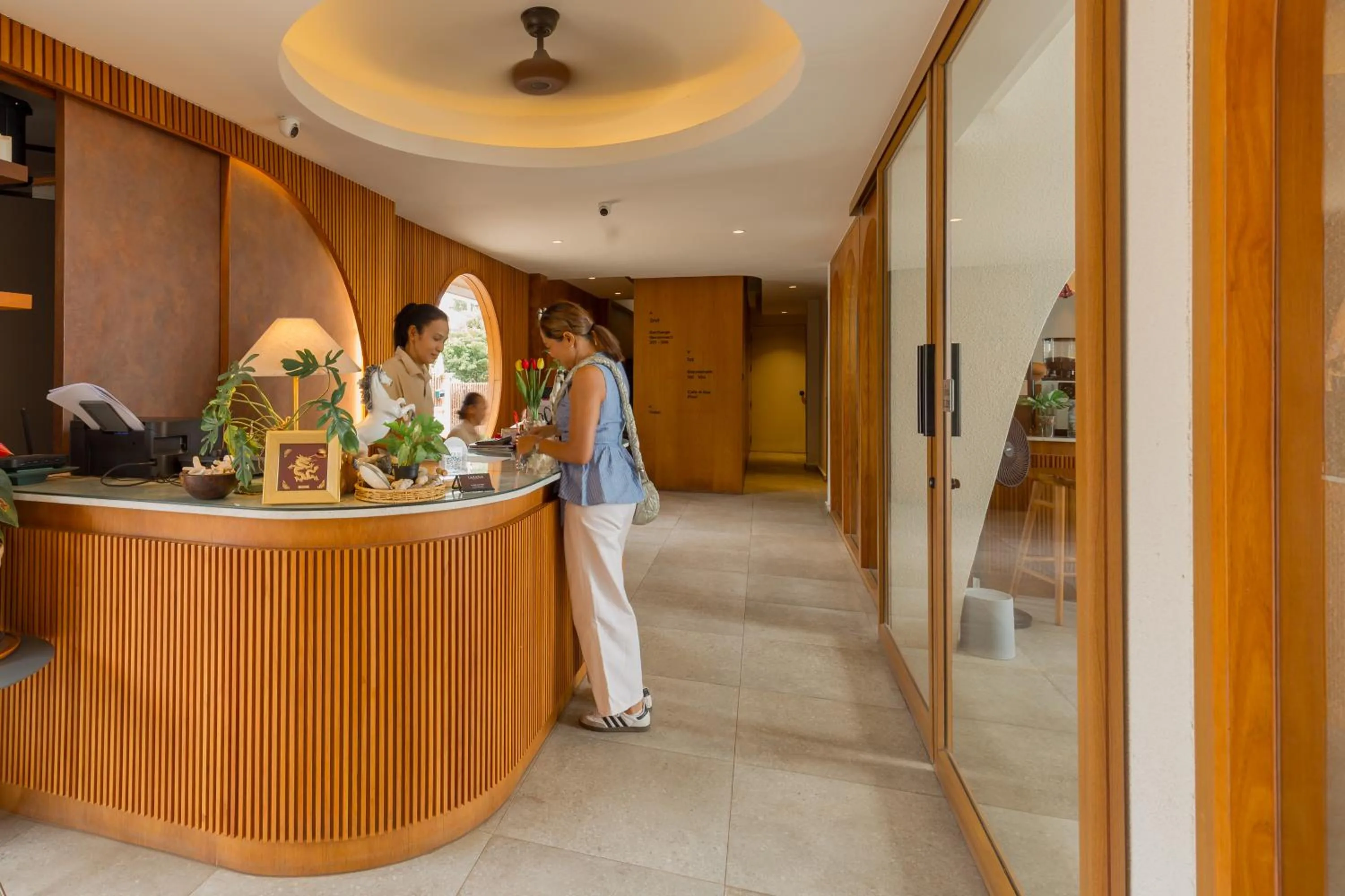Tasana bar and luxury resort