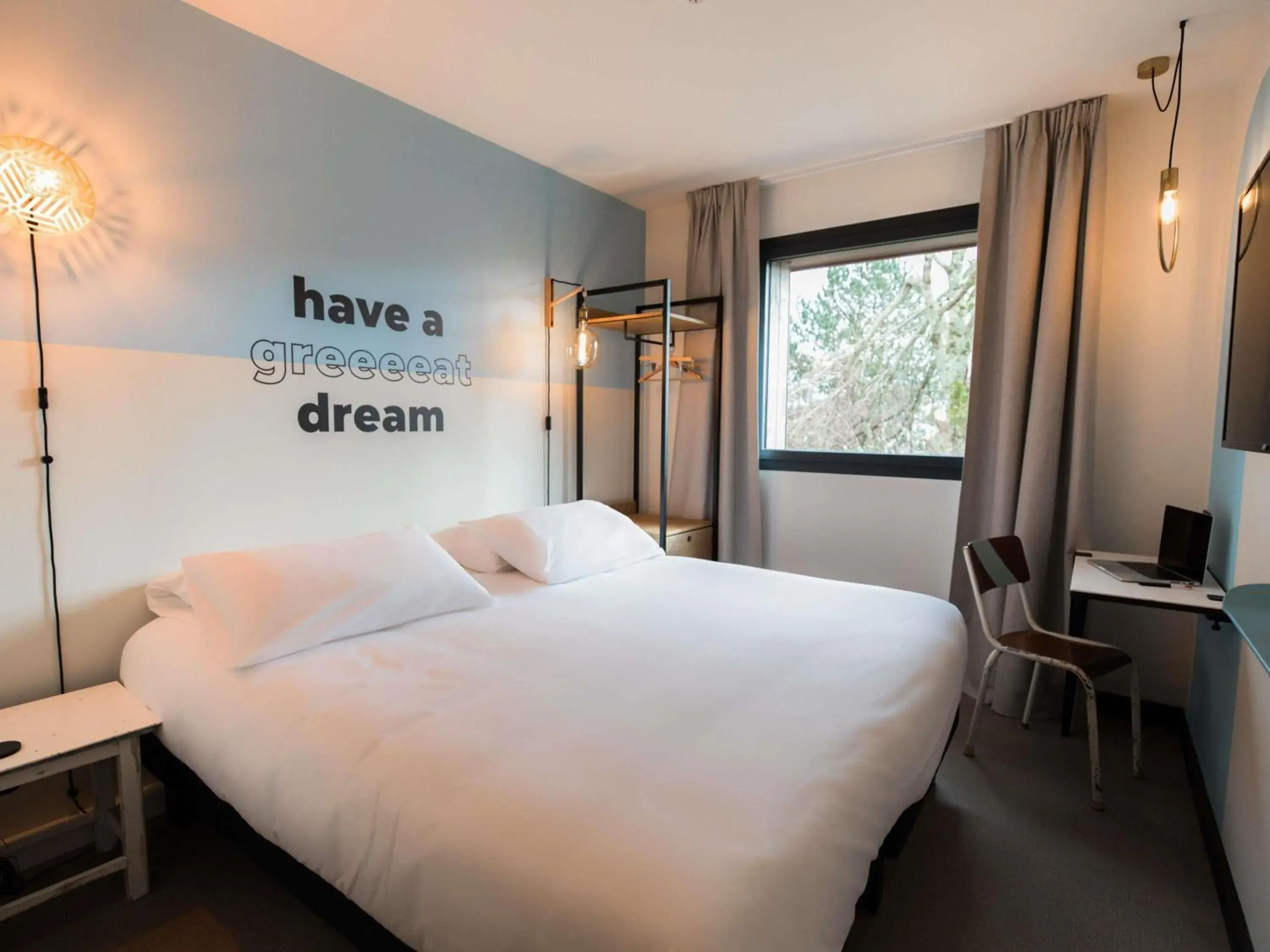 Bedroom, Bed in Greet Hotel Brest Aéroport Bedroom, Bed in Greet Hotel Brest Aéroport