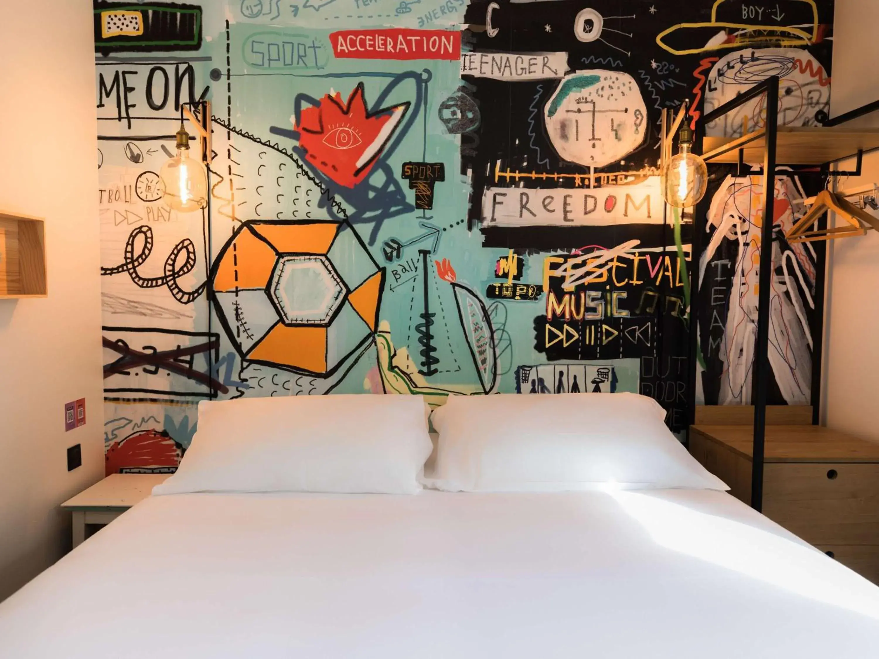 Bedroom, Bed in Greet Hotel Brest Aéroport Bedroom, Bed in Greet Hotel Brest Aéroport