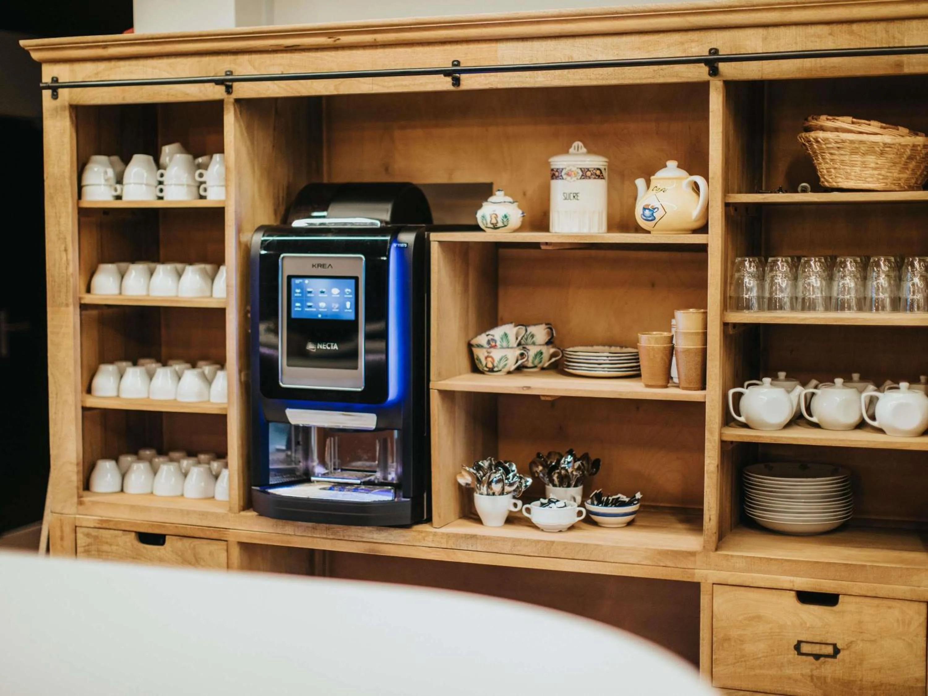 Breakfast in Greet Hotel Brest Aéroport