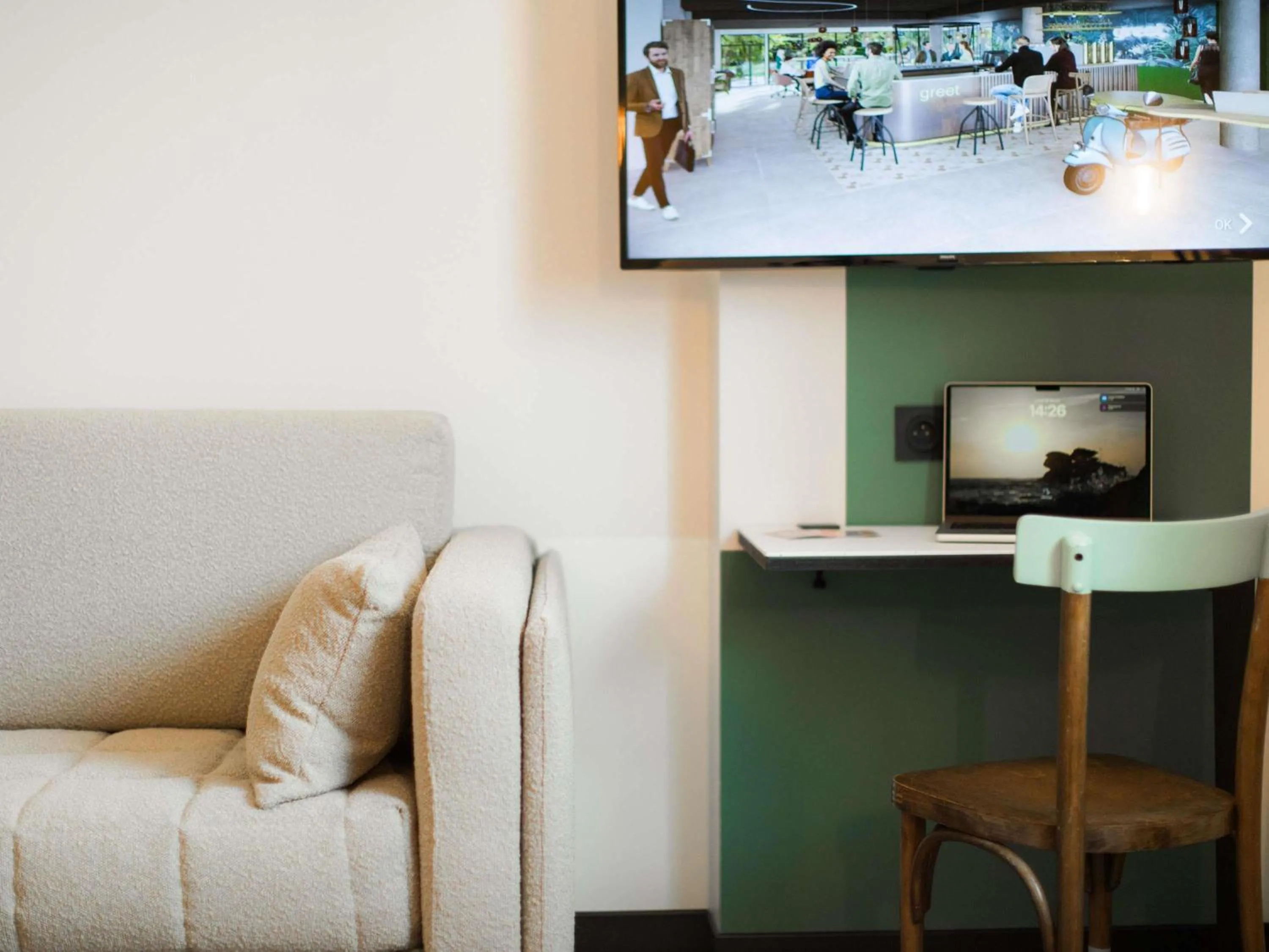 Bedroom in Greet Hotel Brest Aéroport