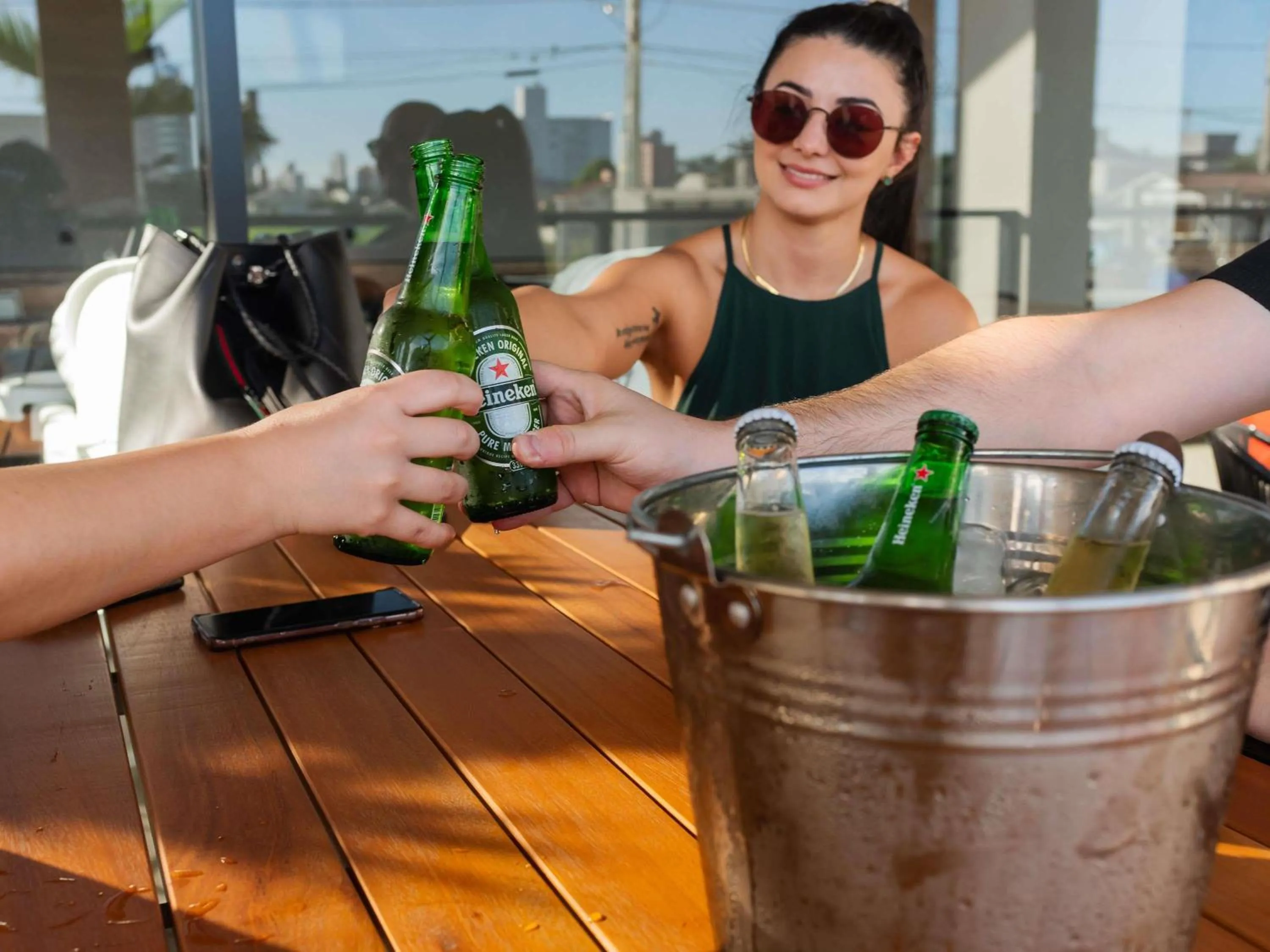 Lounge or bar in ibis Tubarão