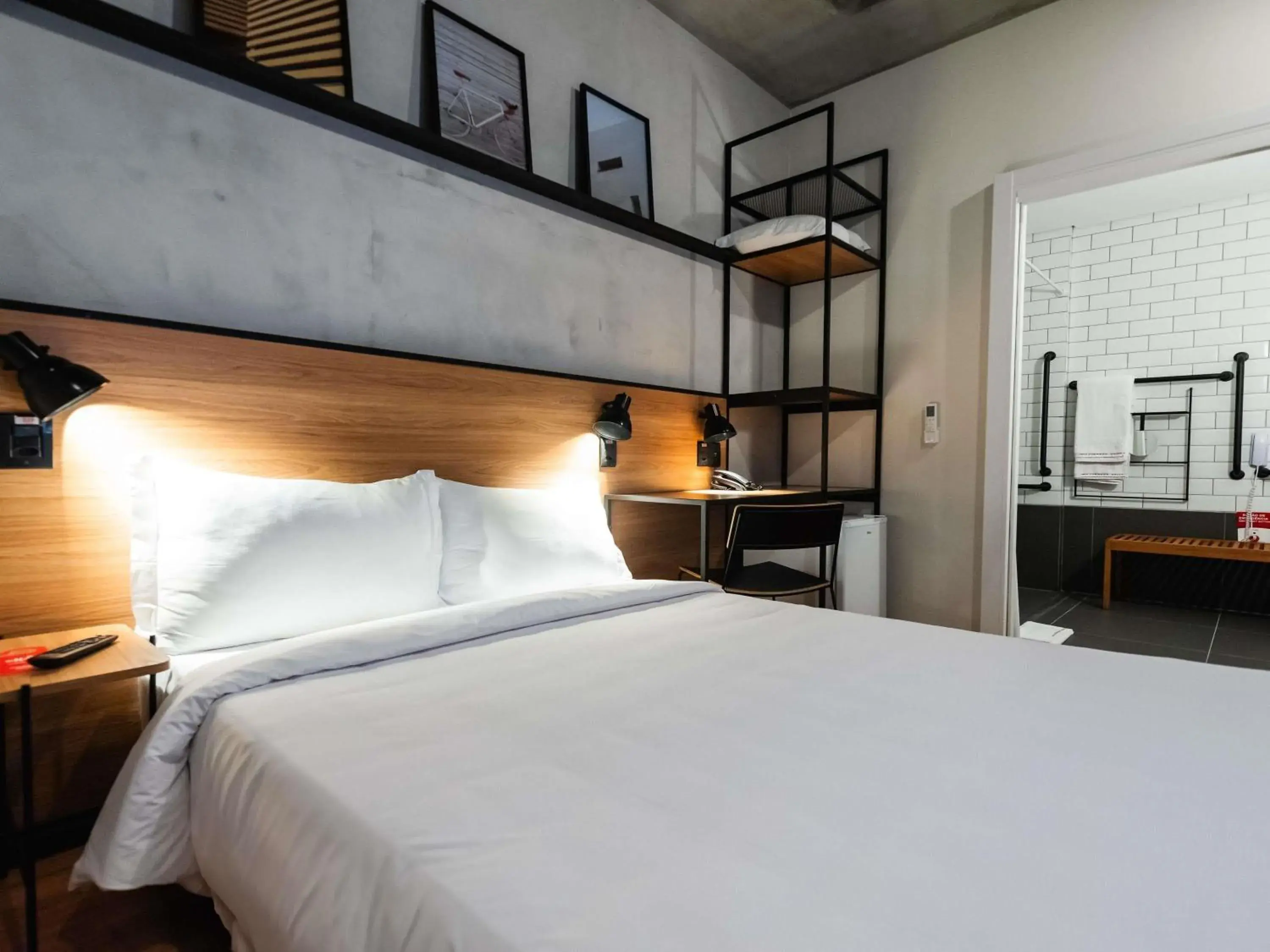 Bedroom, Bed in ibis Tubarão Bedroom, Bed in ibis Tubarão