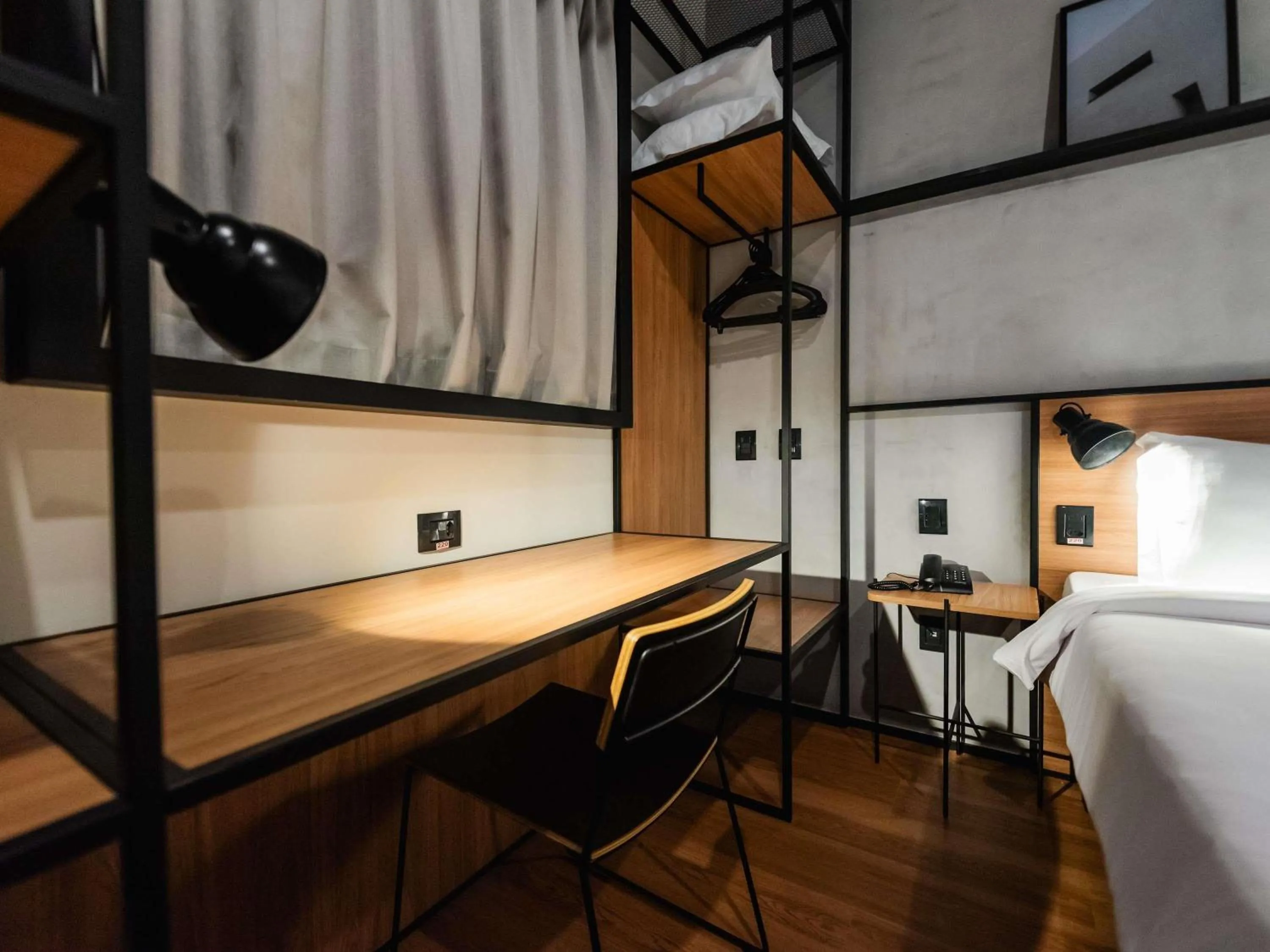 Bedroom, Bed in ibis Tubarão