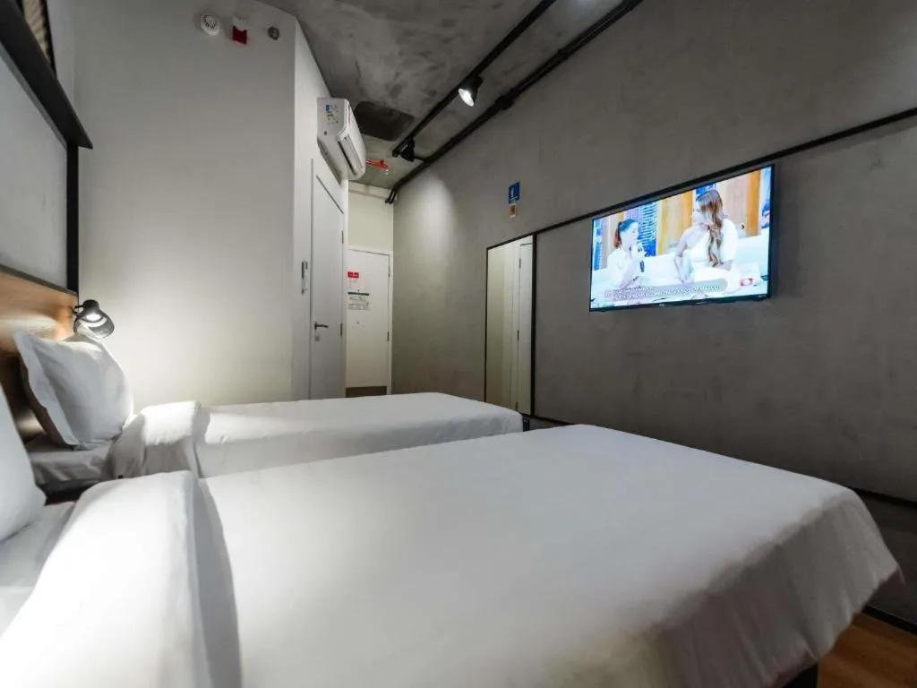 Bedroom, Bed in ibis Tubarão