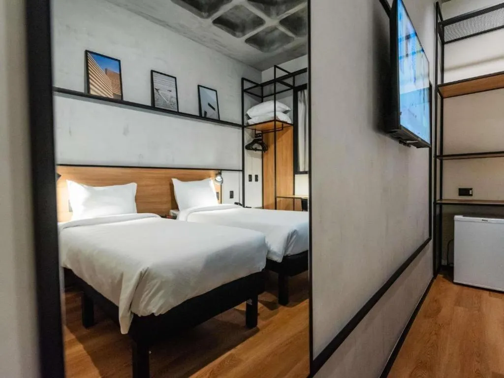 Bedroom, Bed in ibis Tubarão