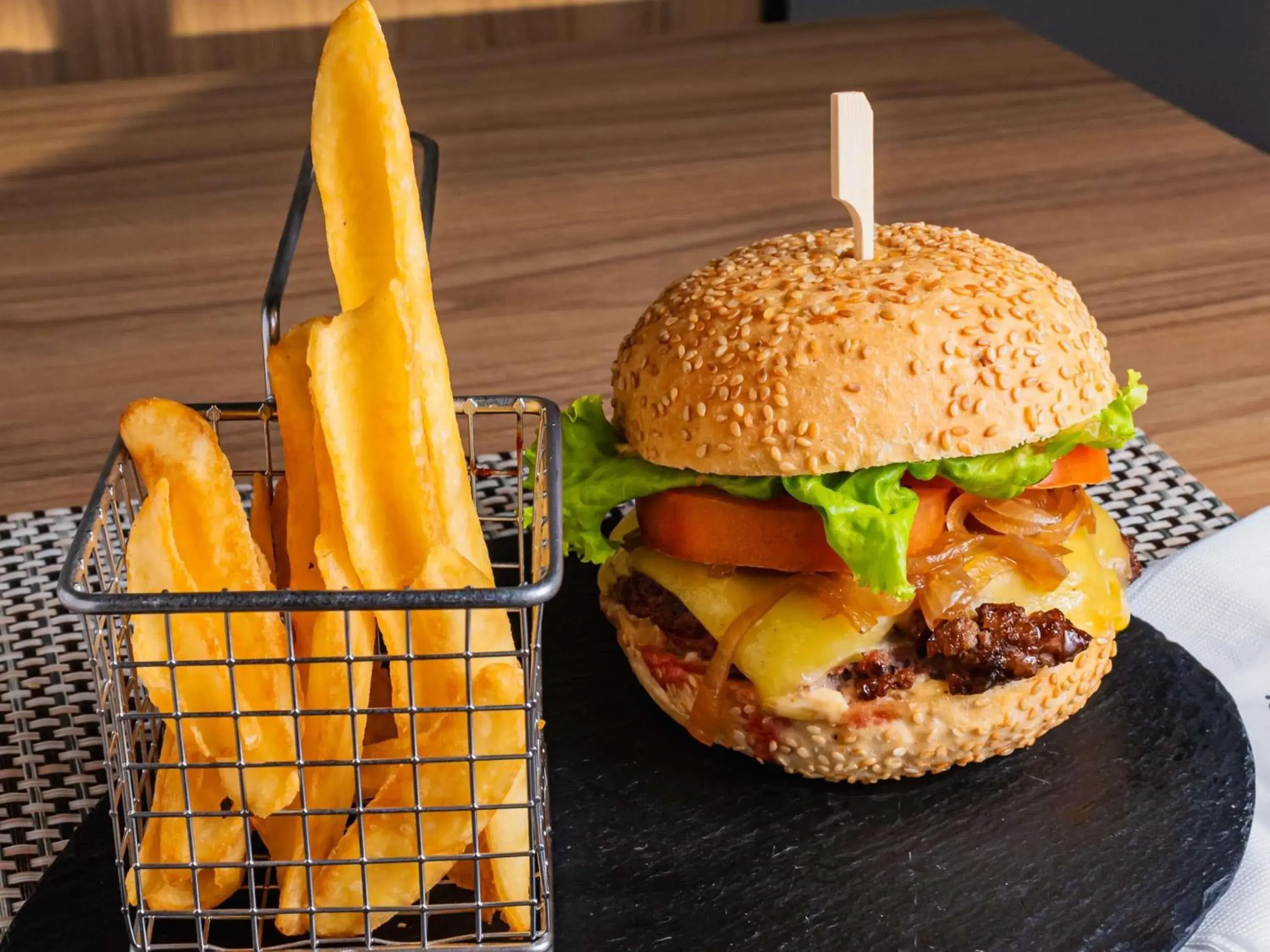 Restaurant/places to eat in ibis Tubarão Restaurant/places to eat in ibis Tubarão