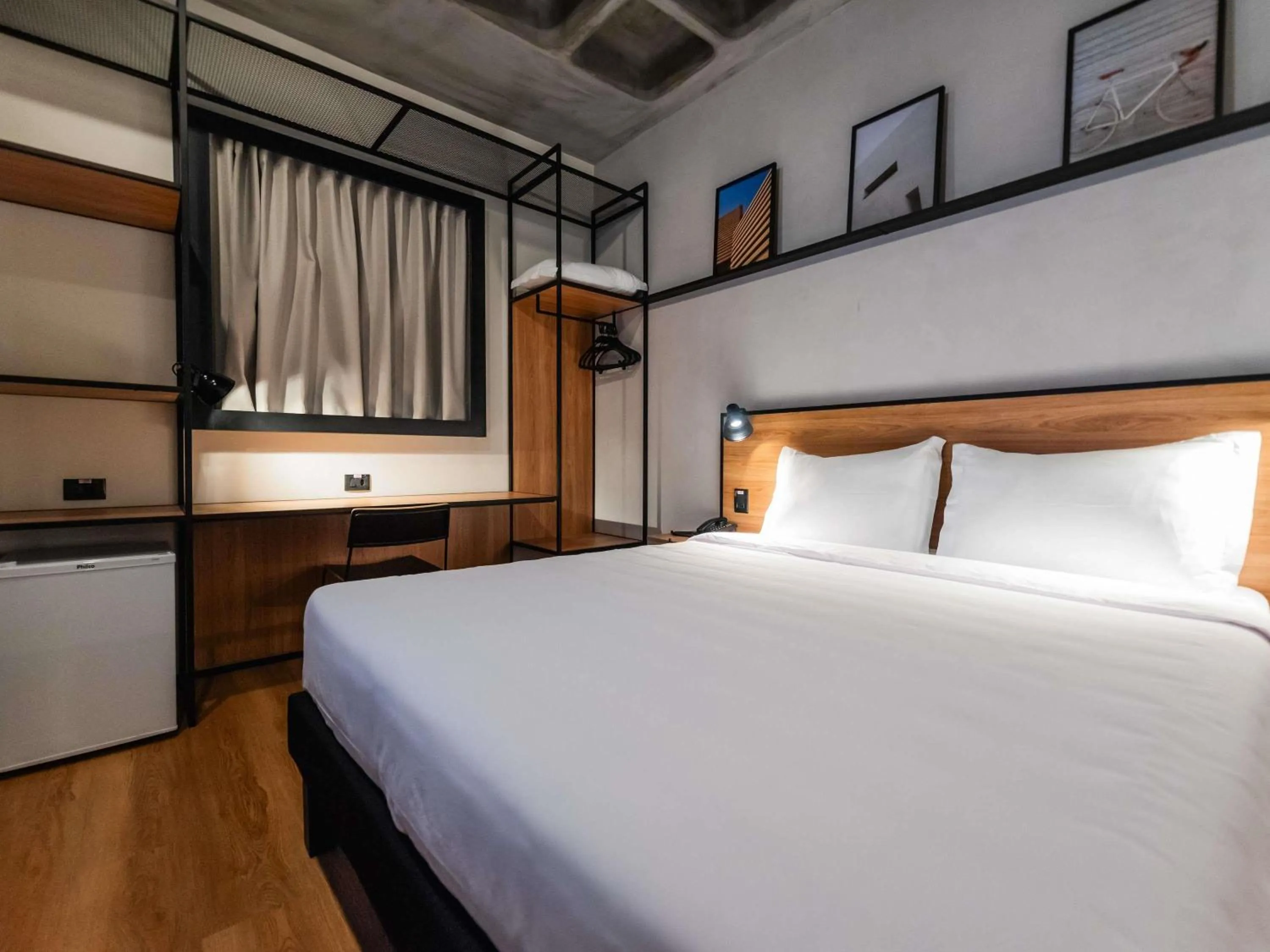 Bedroom, Bed in ibis Tubarão