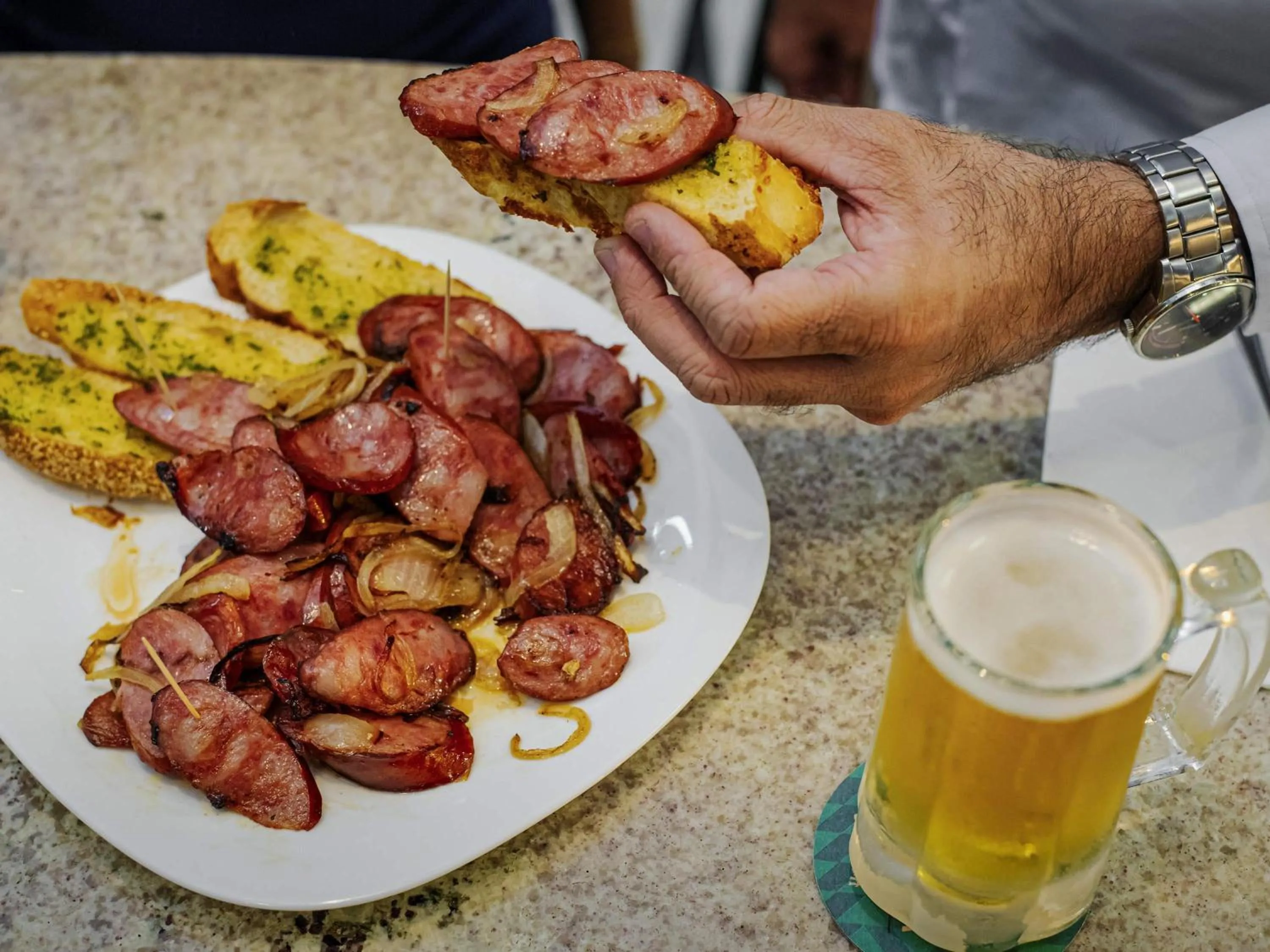 Restaurant/places to eat in ibis Styles Goiânia Shopping Estação