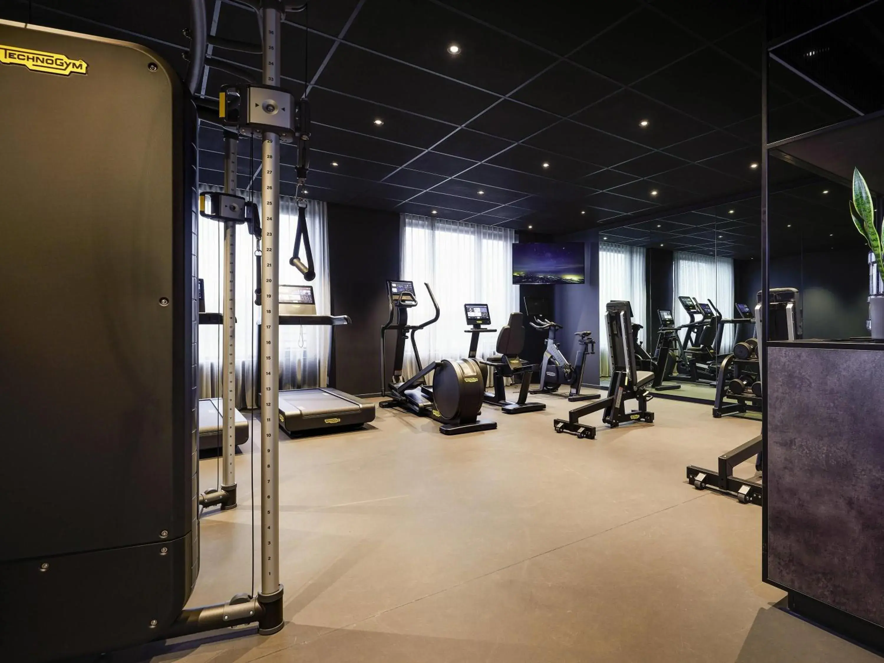 Fitness centre/facilities in TRIBE Milano Malpensa Fitness centre/facilities in TRIBE Milano Malpensa