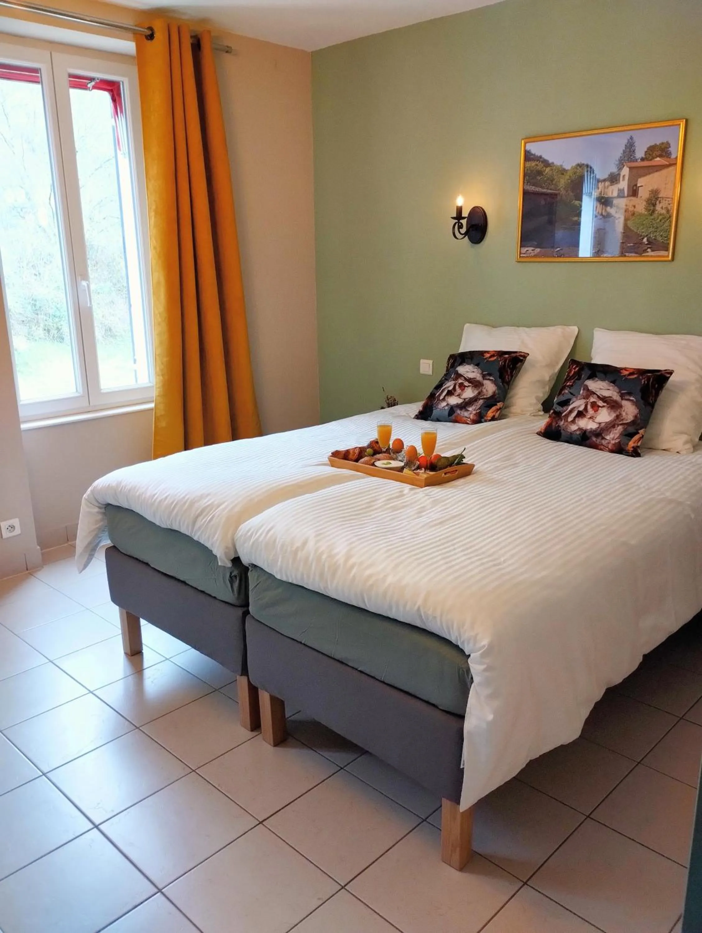 Bed in Hotel Rêve de la Vallée