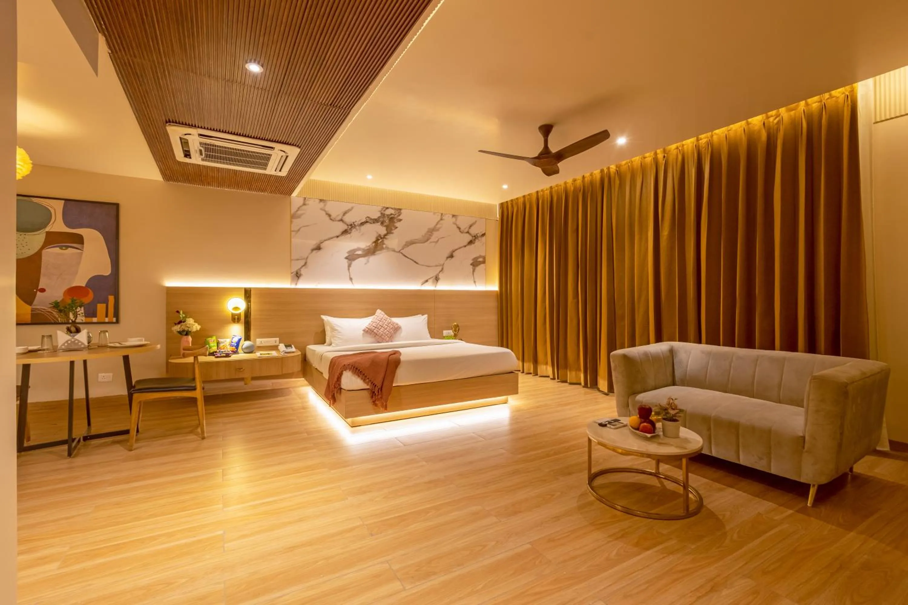 BK Studio And Rooms Near Huda City Centre