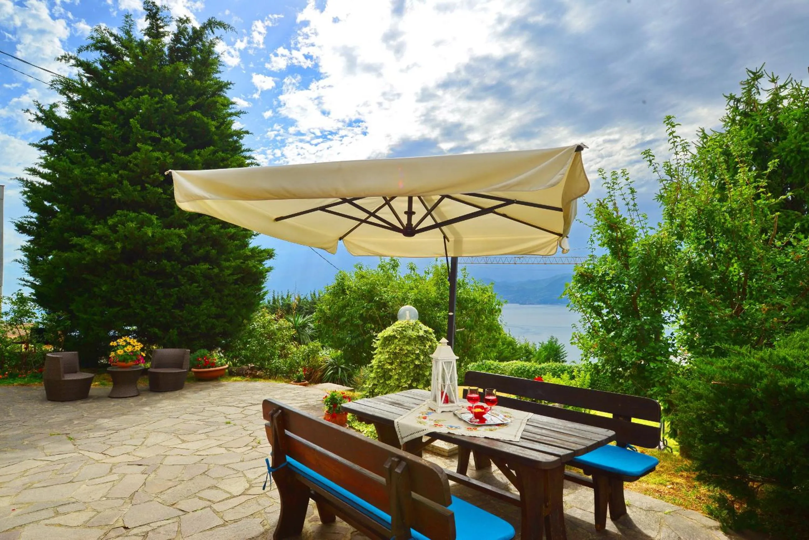 Property building in Bed and Breakfast Due Leoni