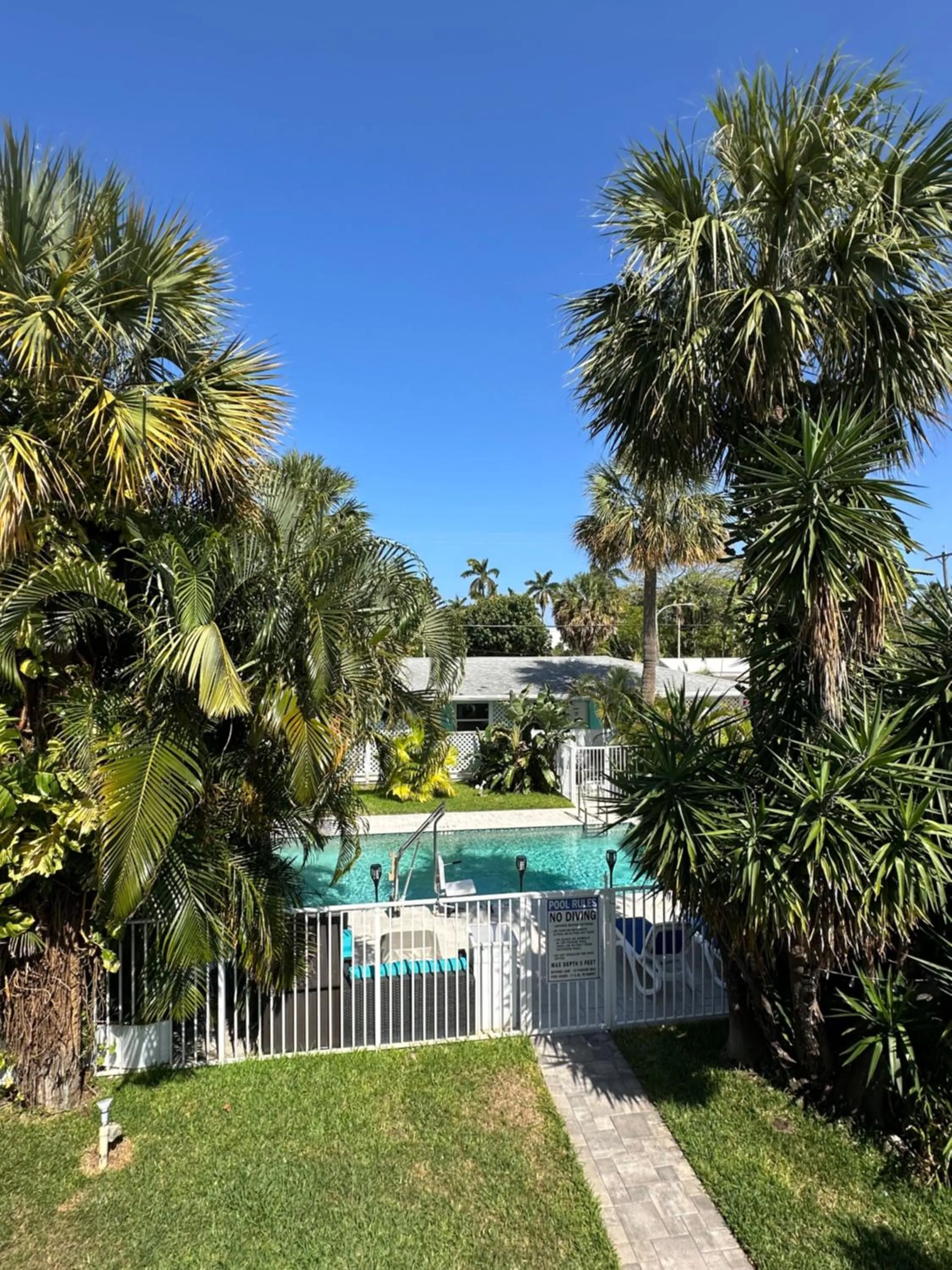 Property building in White Horse Motel
