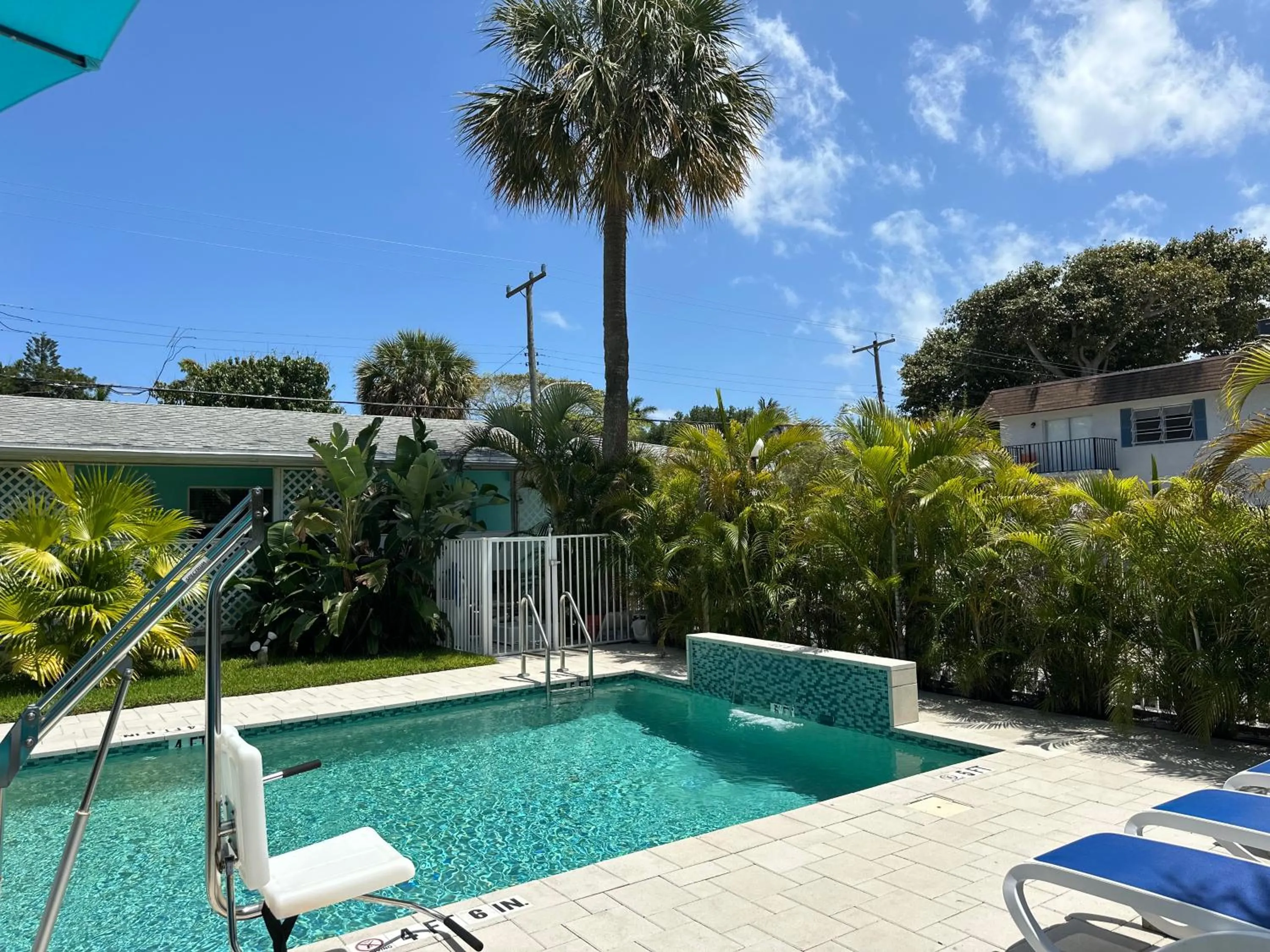 Pool view in White Horse Motel