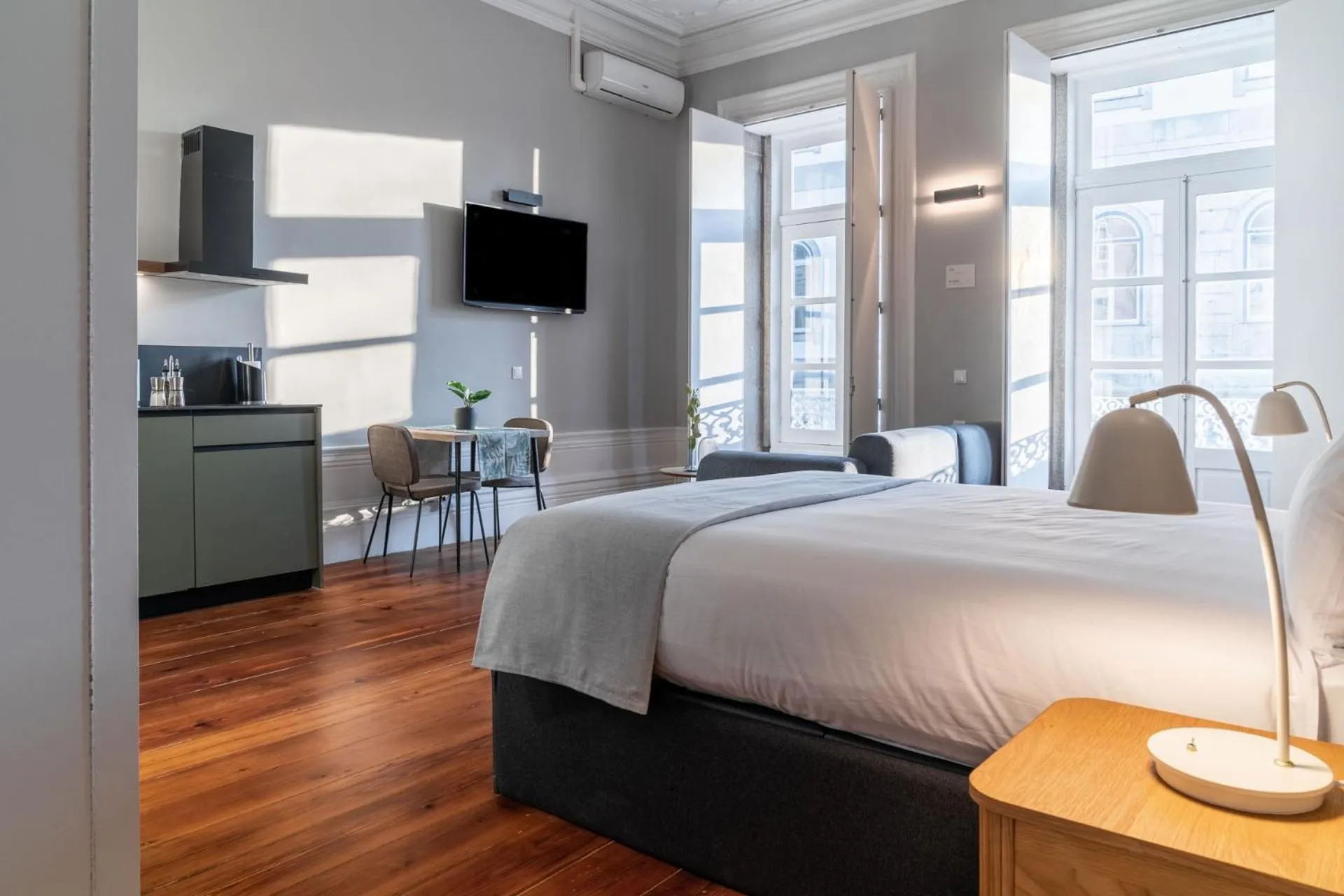 Bed in Limehome Porto Rua de Dom Manuel II