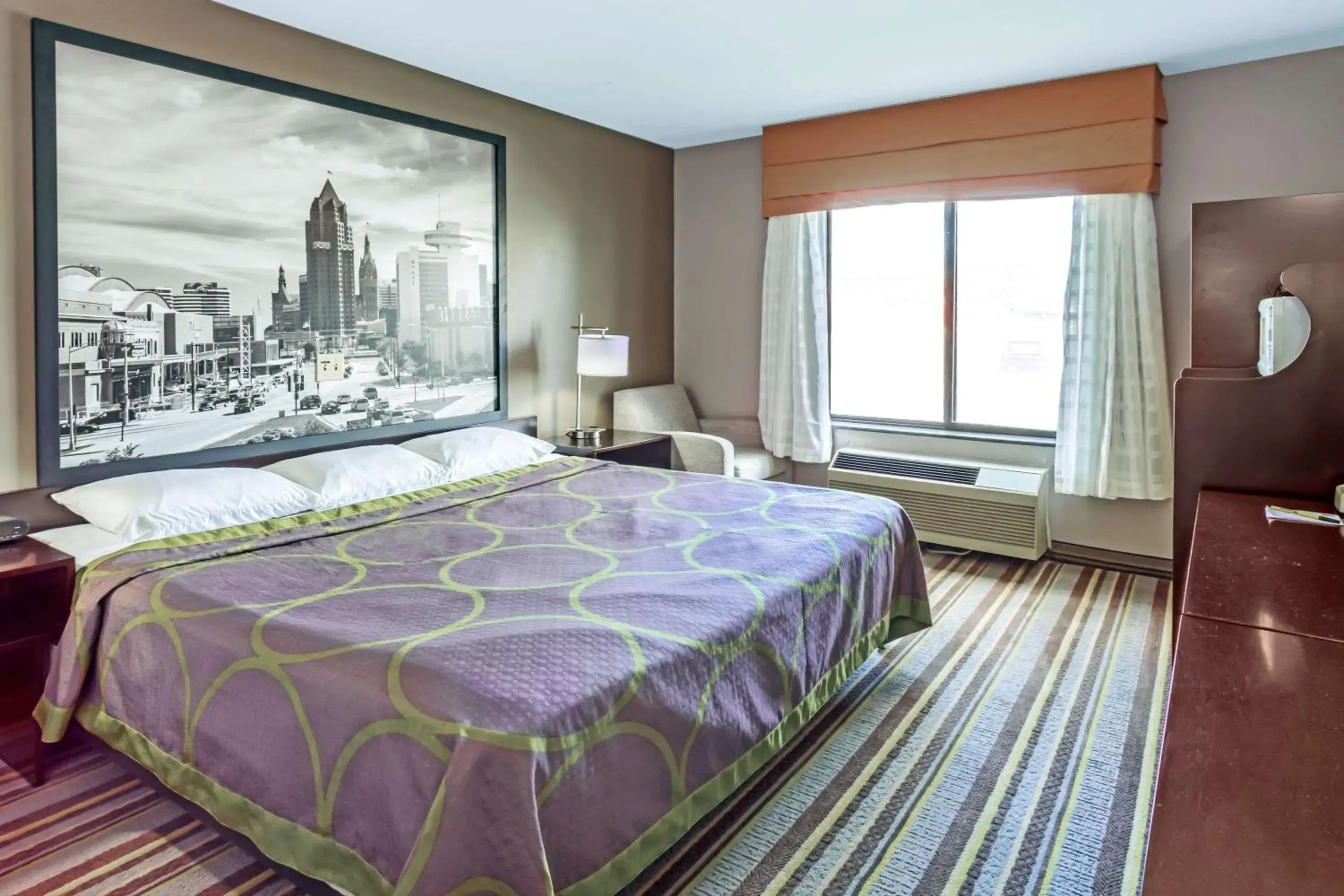 Photo of the whole room, Bed in Super 8 by Wyndham Delavan Near Lake Geneva Photo of the whole room, Bed in Super 8 by Wyndham Delavan Near Lake Geneva