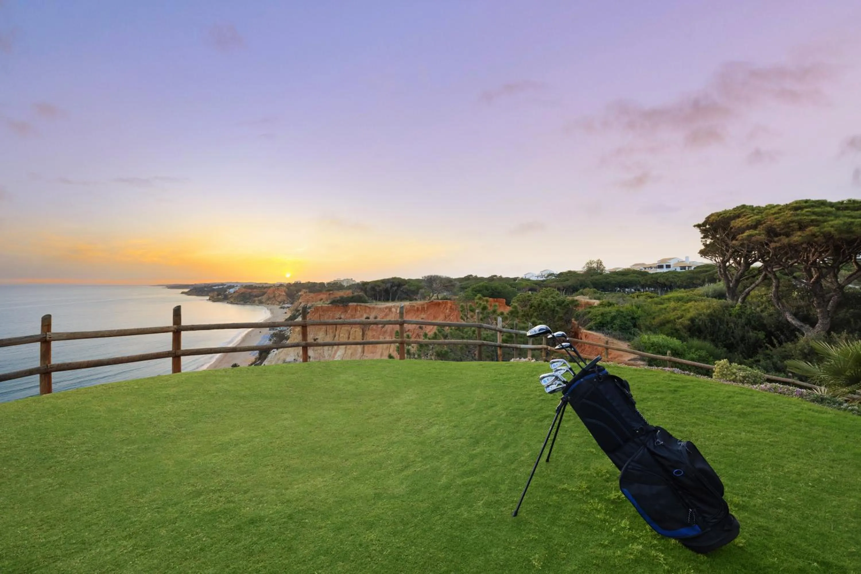Natural landscape in Pine Cliffs Suites