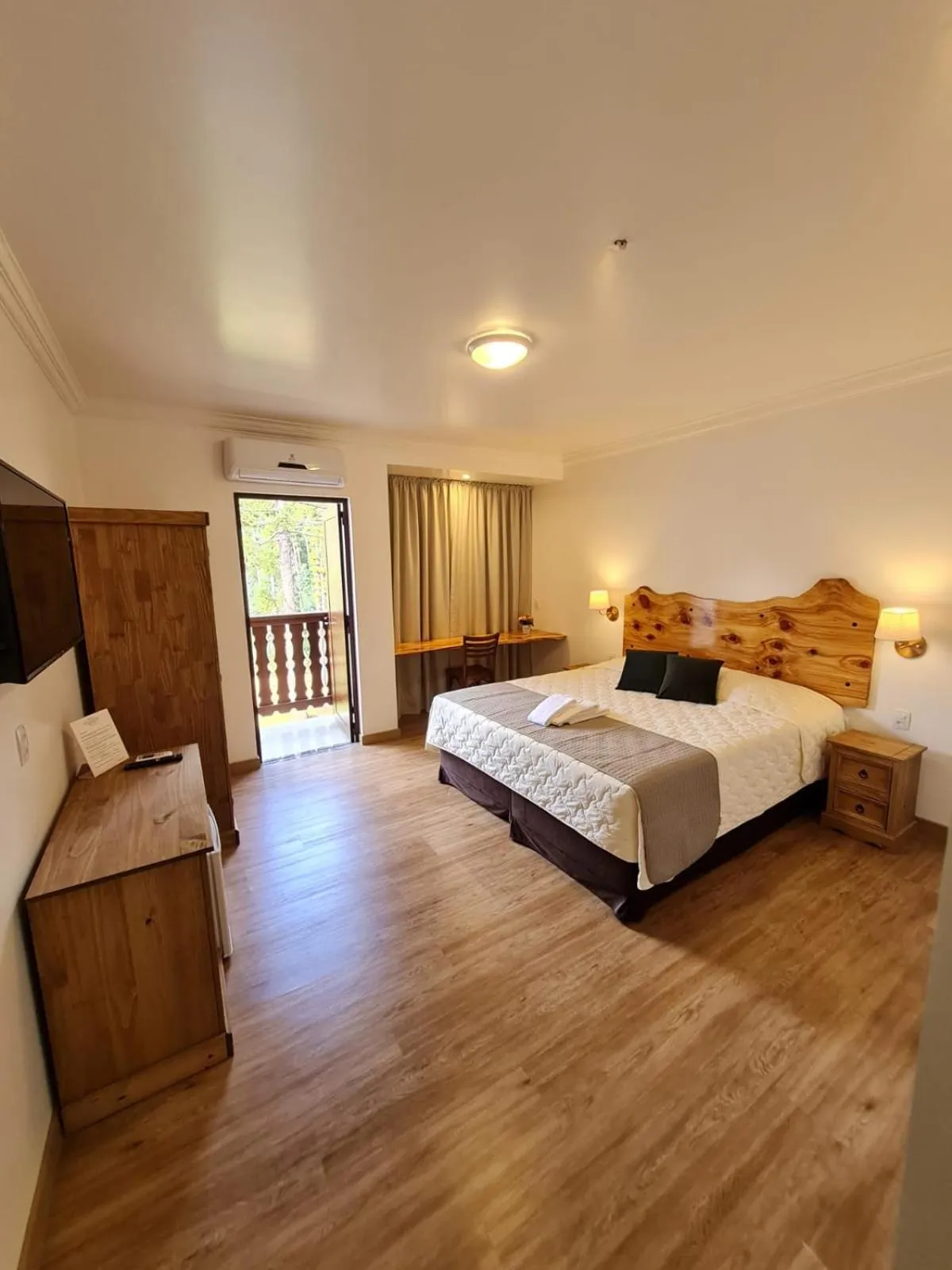 Bed in Hotel Schneider