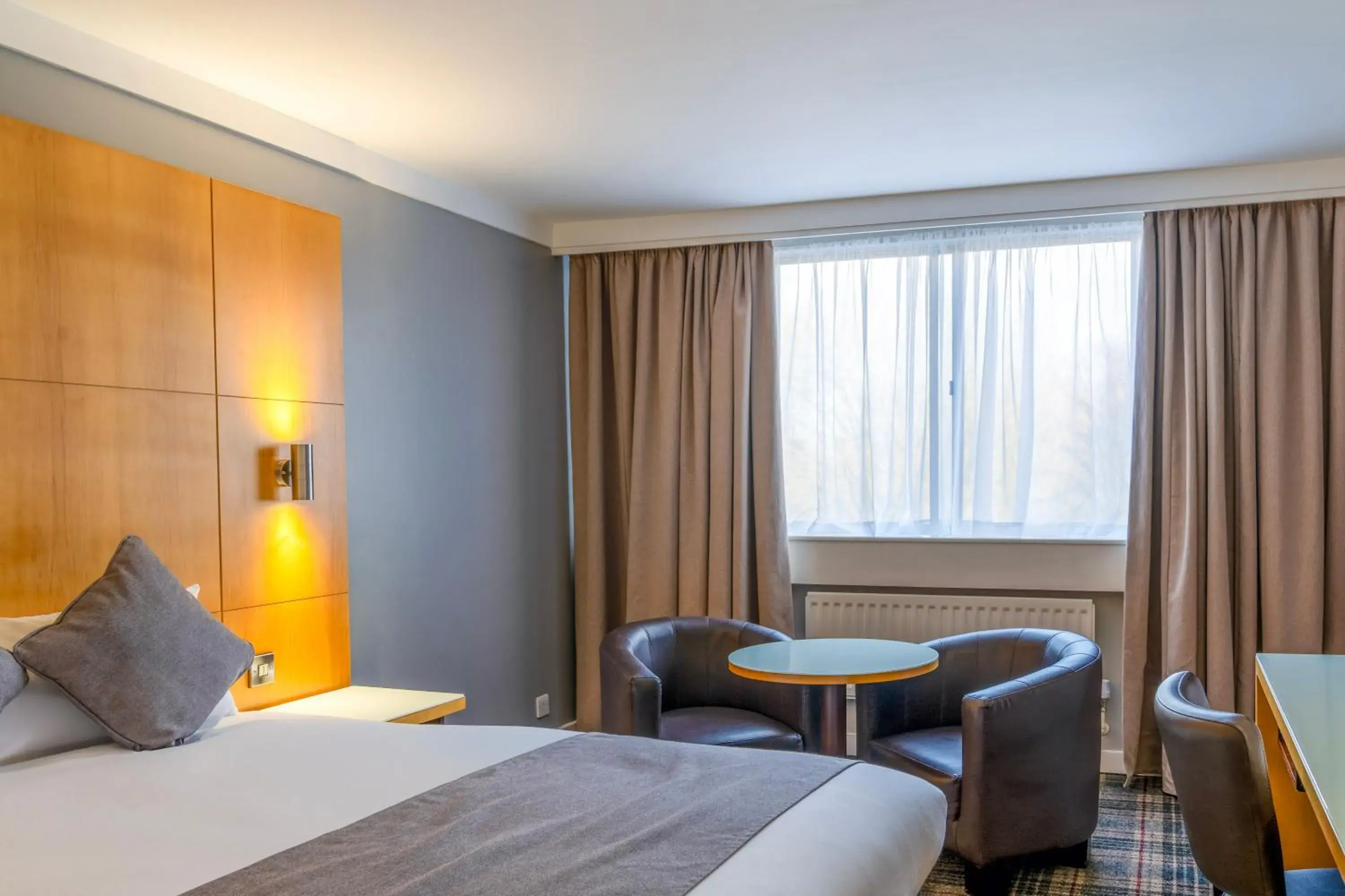 Bed in Airport Hotel Manchester Bed in Airport Hotel Manchester