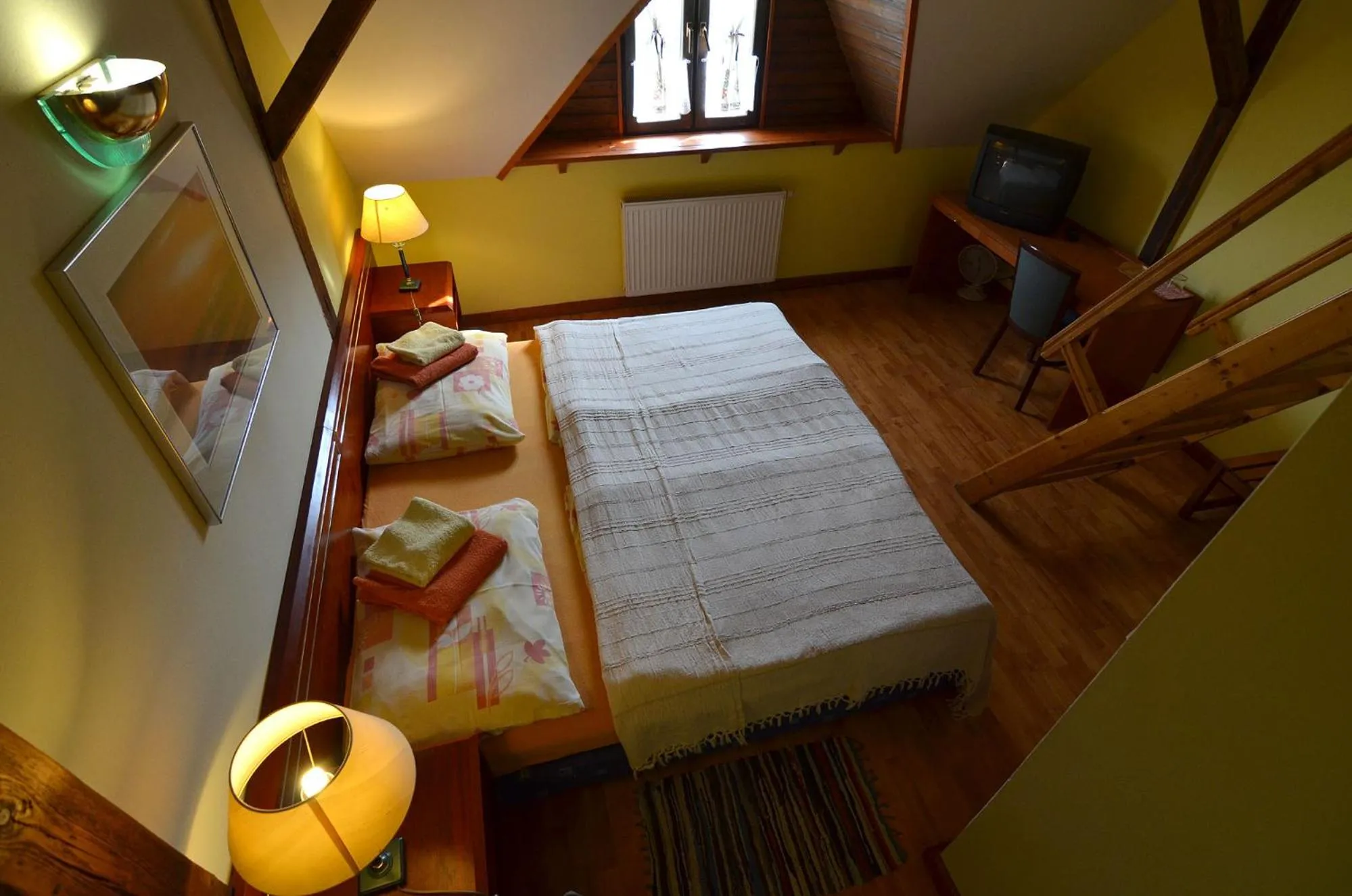 Bed in Hotel-EuroPenzión Salaš