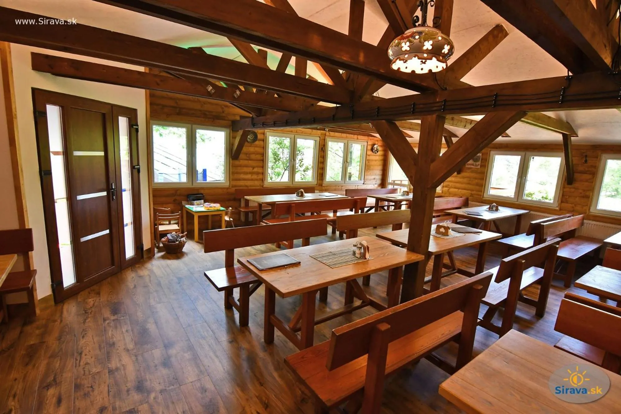 Restaurant/places to eat in Hotel-EuroPenzión Salaš