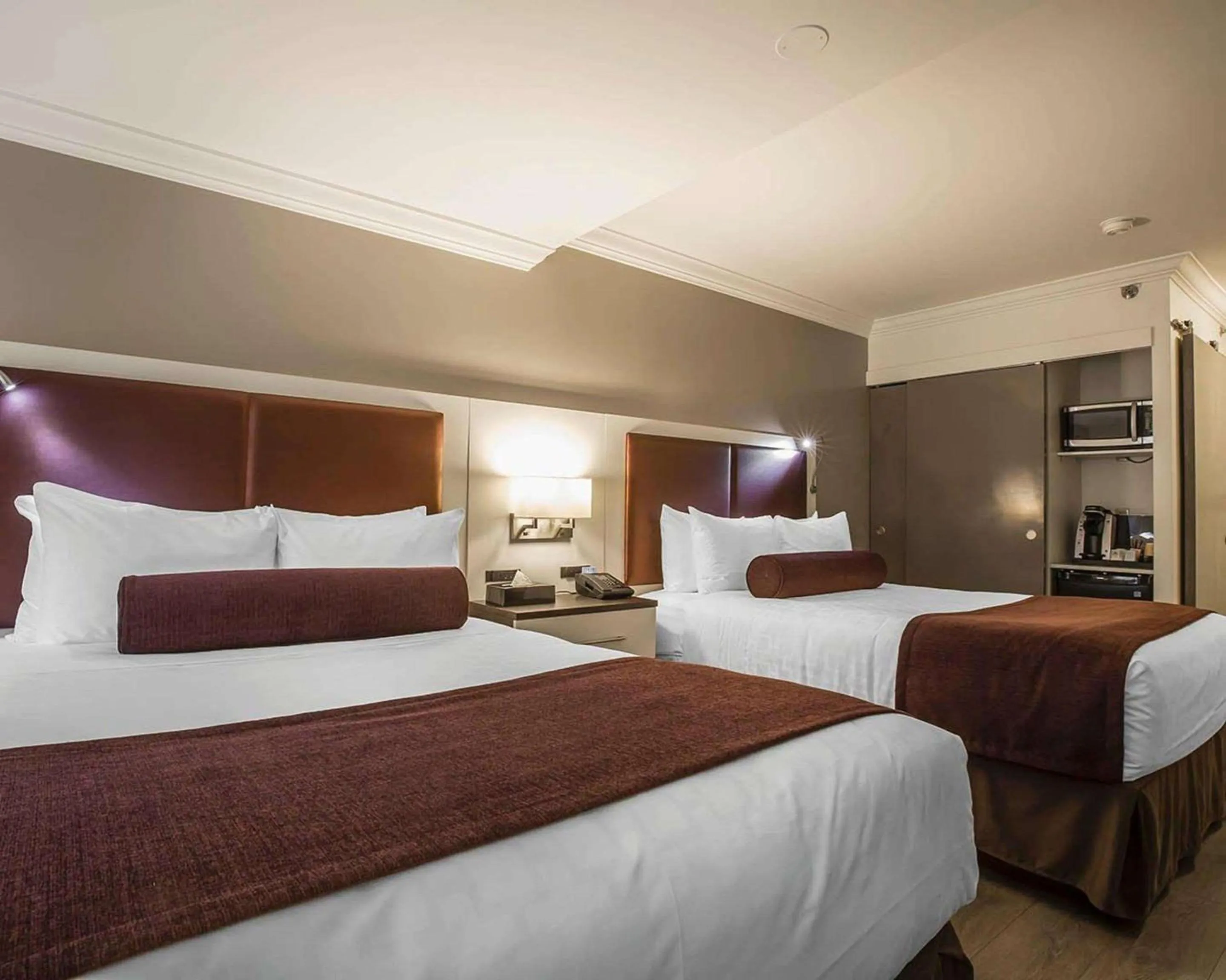 Room with Two Queen Beds - Non-Smoking in The Saint James Hotel, an Ascend Collection Hotel