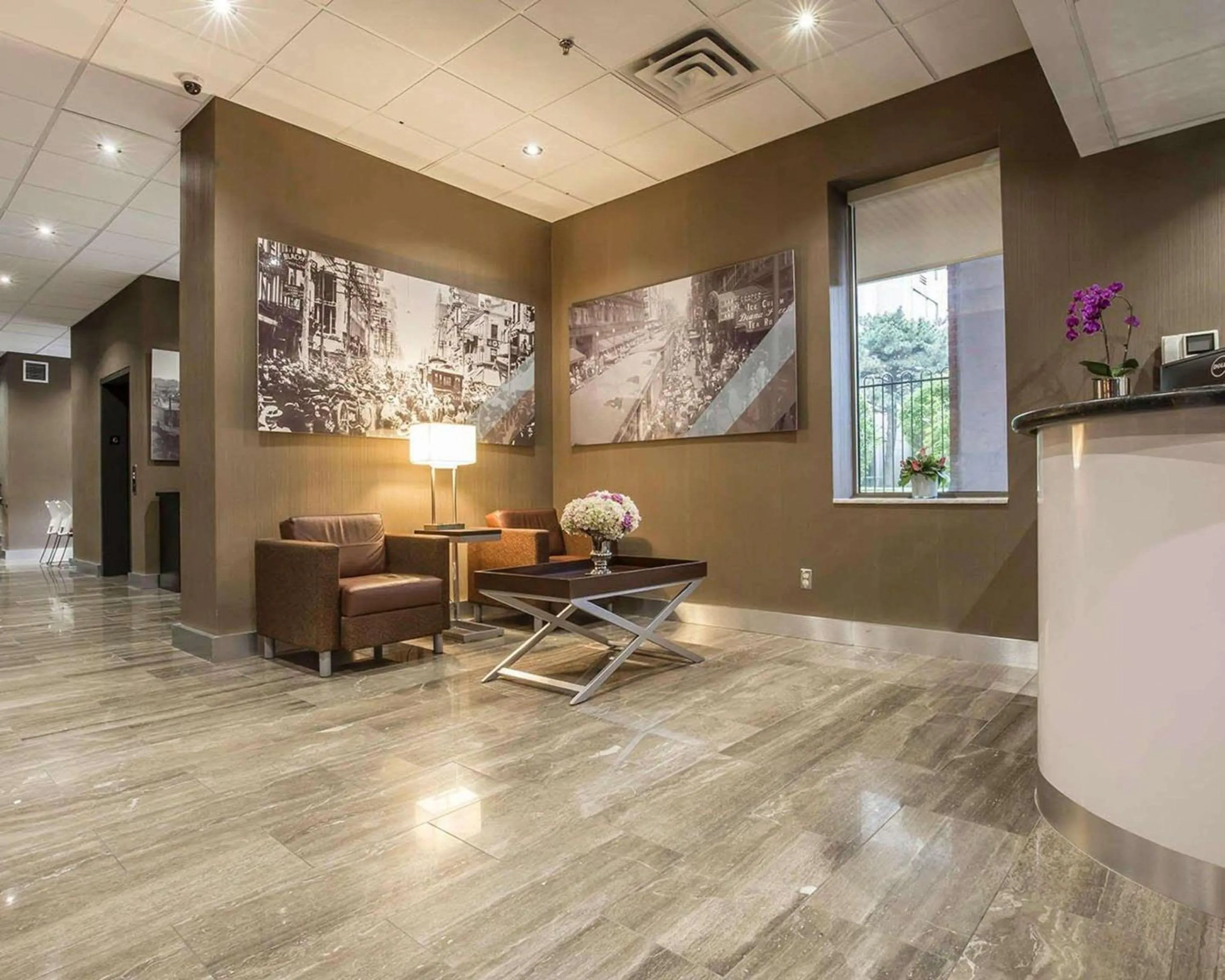 Lobby or reception in The Saint James Hotel, an Ascend Collection Hotel