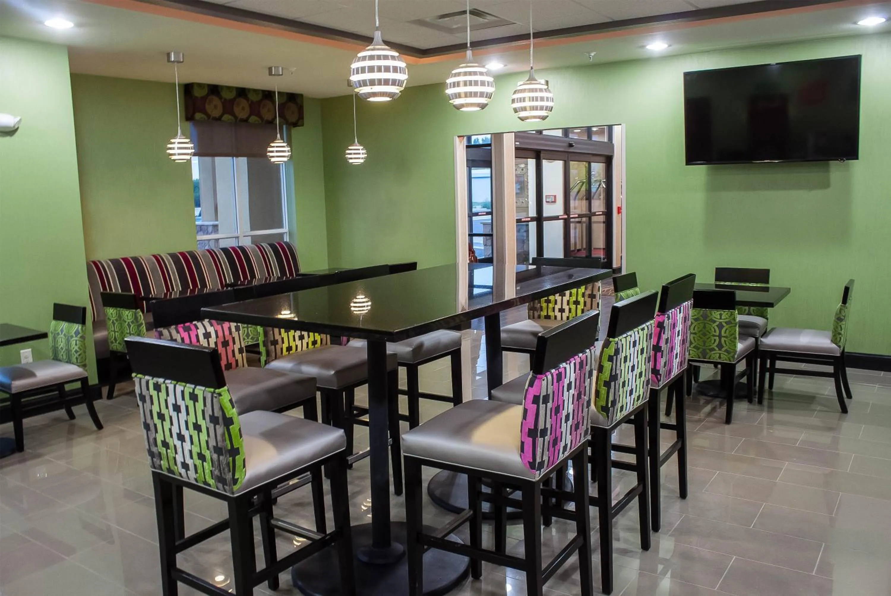 Restaurant/places to eat in Comfort Inn & Suites Artesia