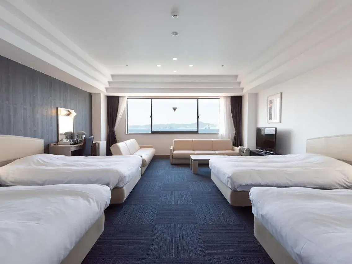 Bed in i + Land Nagasaki Bed in i + Land Nagasaki