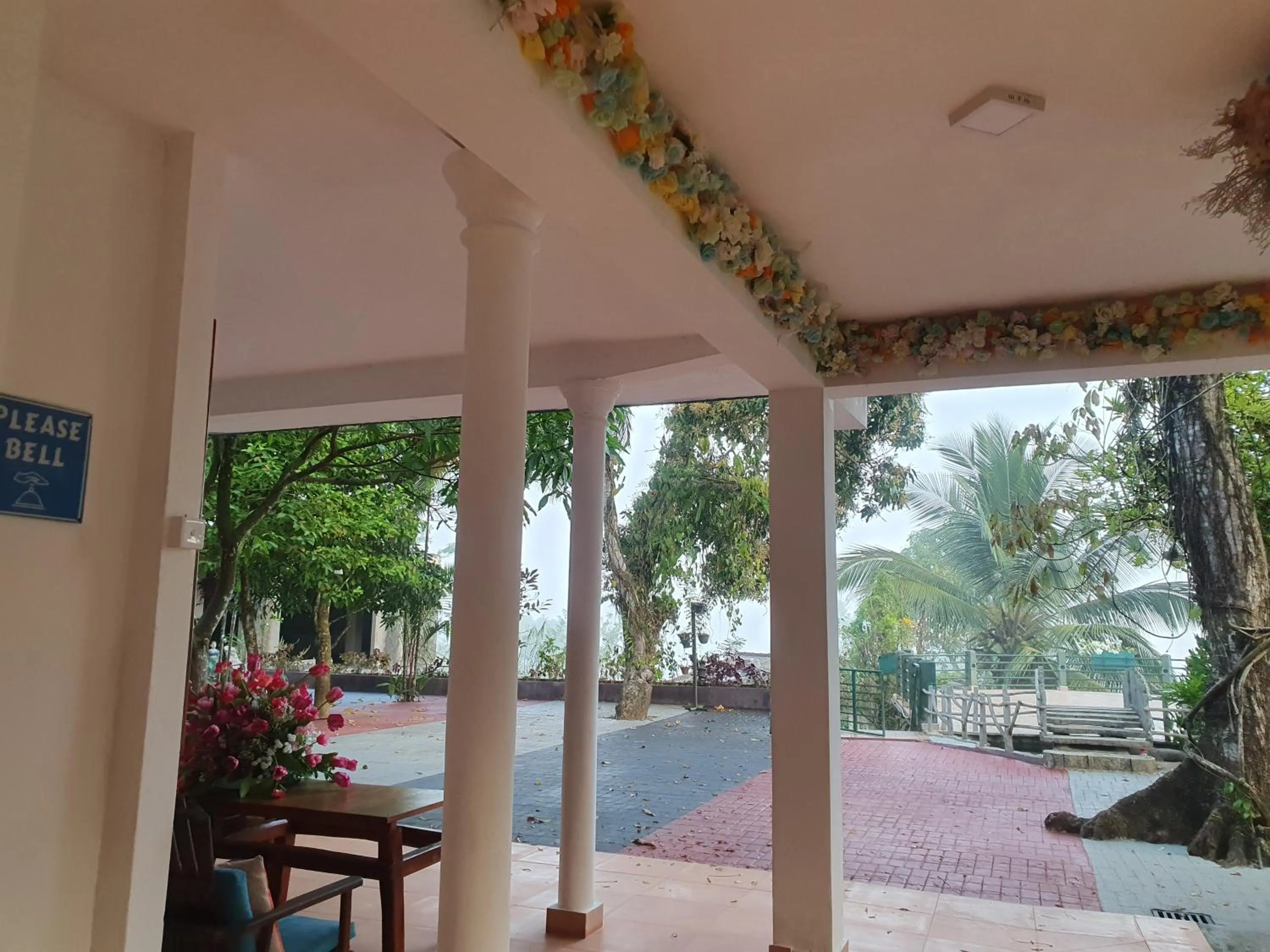 Rainforest Lodge, Deniyaya singheraja