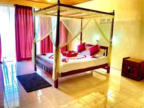Rainforest Lodge, Deniyaya singheraja