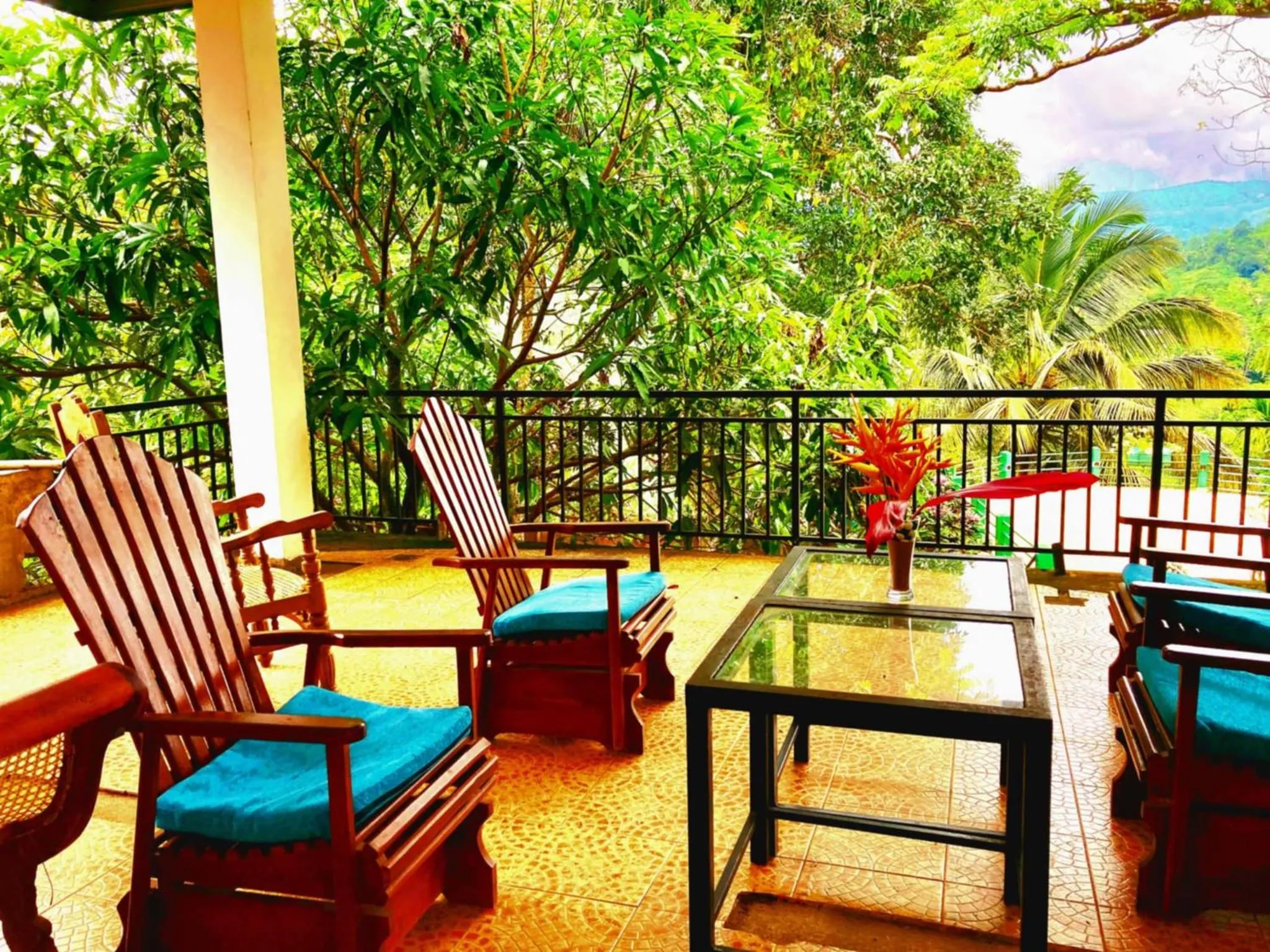 Rainforest Lodge, Deniyaya singheraja