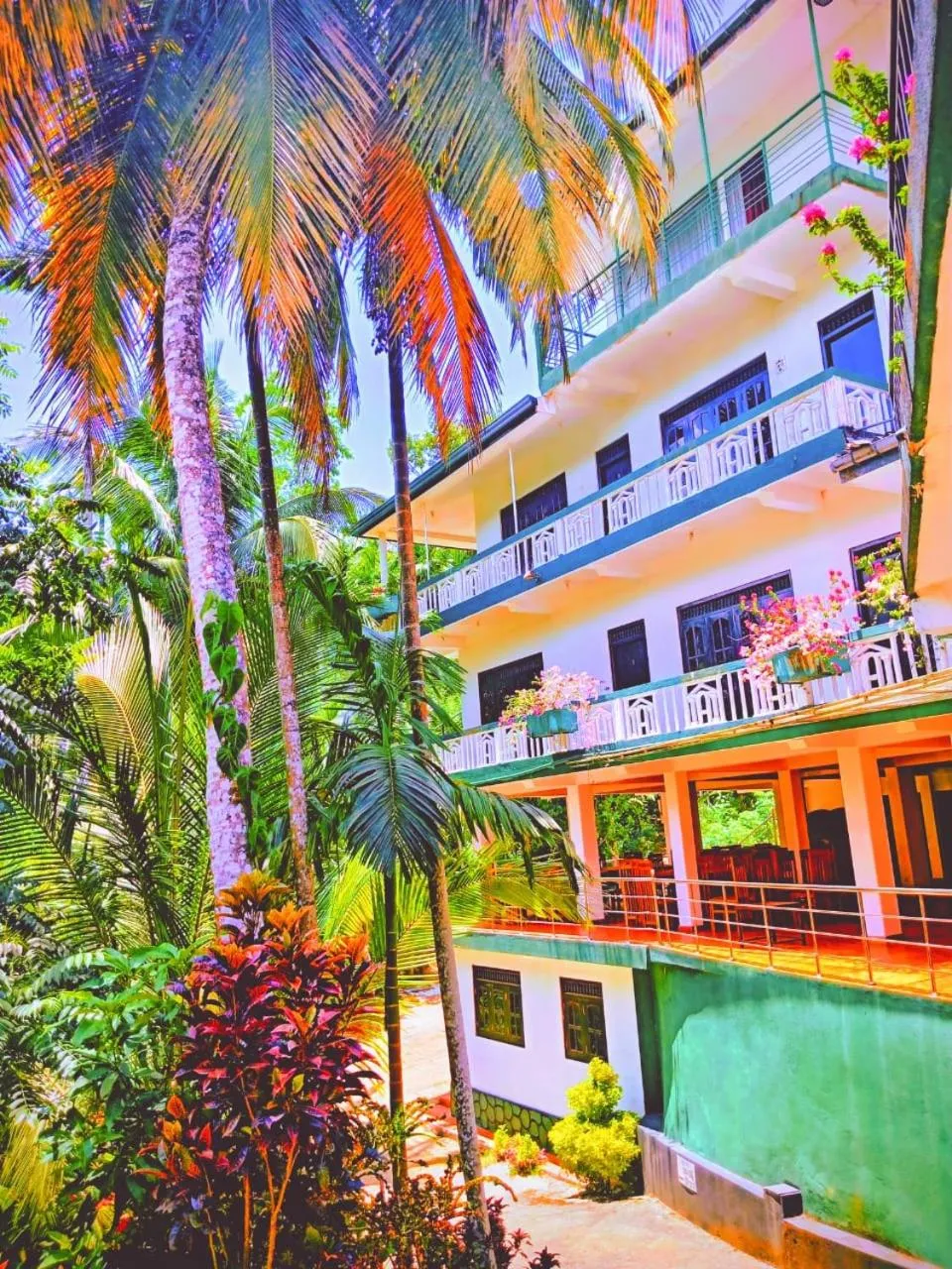 Rainforest Lodge, Deniyaya singheraja
