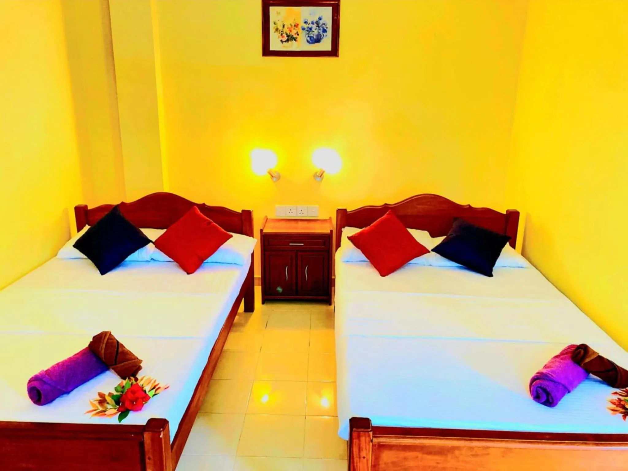 Bed in Rainforest Lodge, Deniyaya singheraja