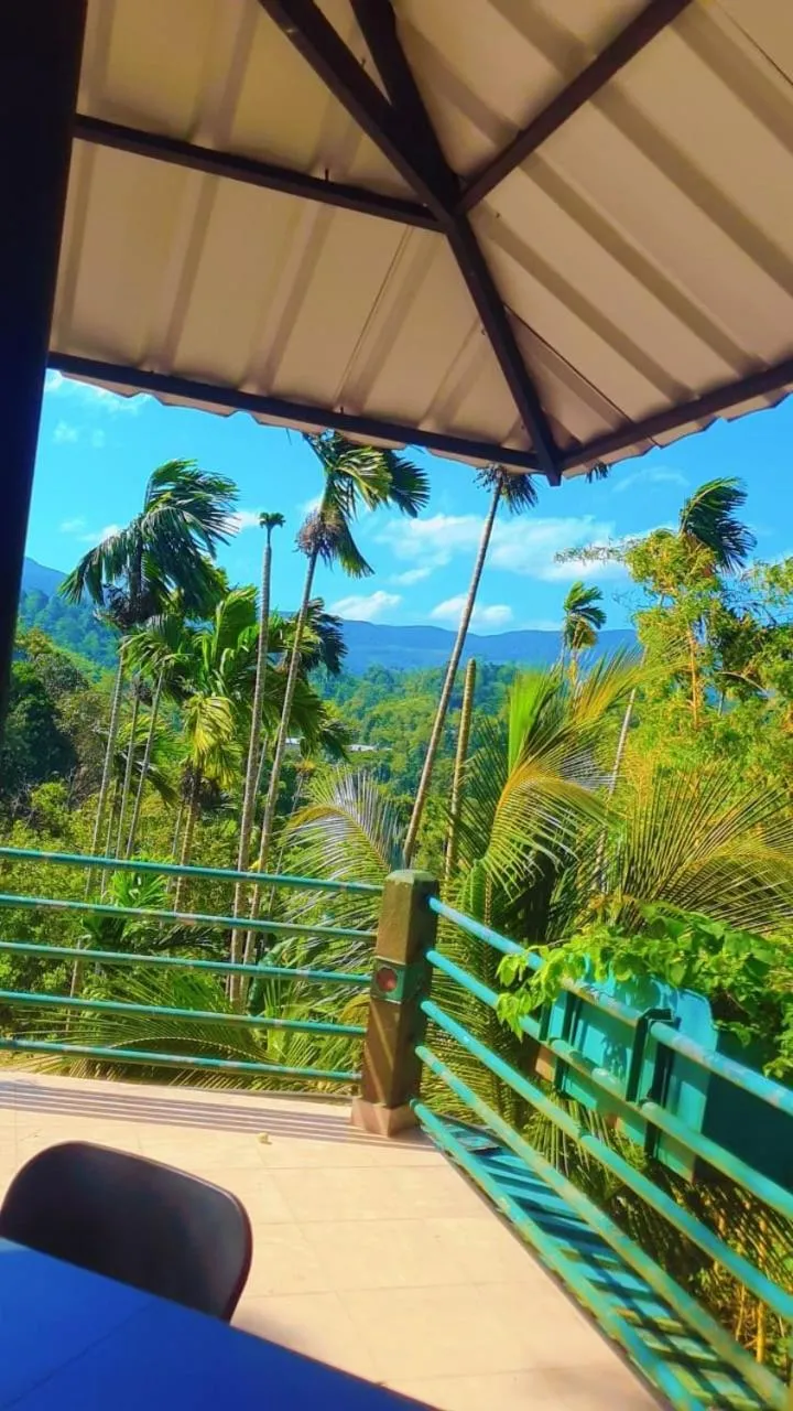 Rainforest Lodge, Deniyaya singheraja