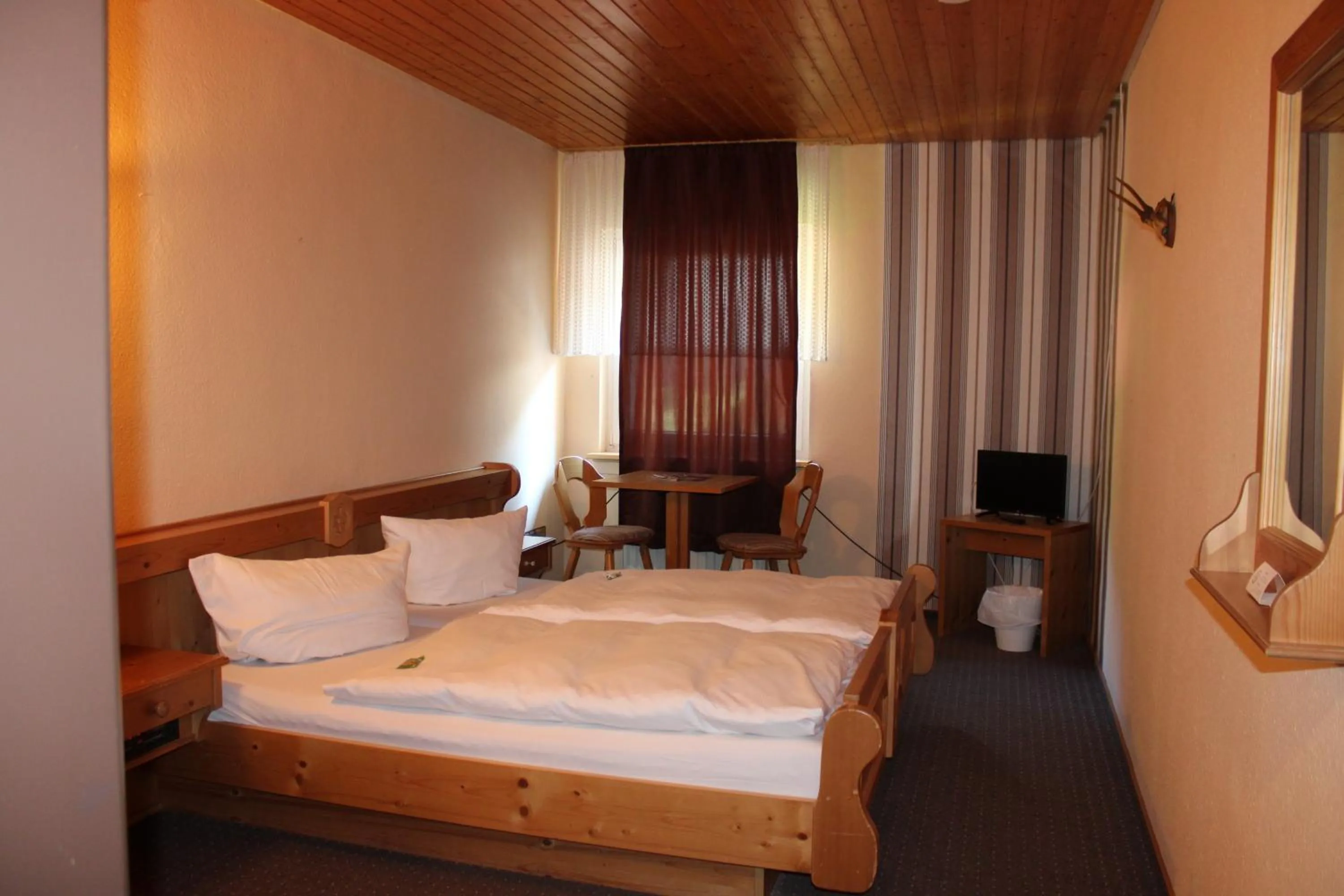 Bed in Berggasthof Hoherodskopf