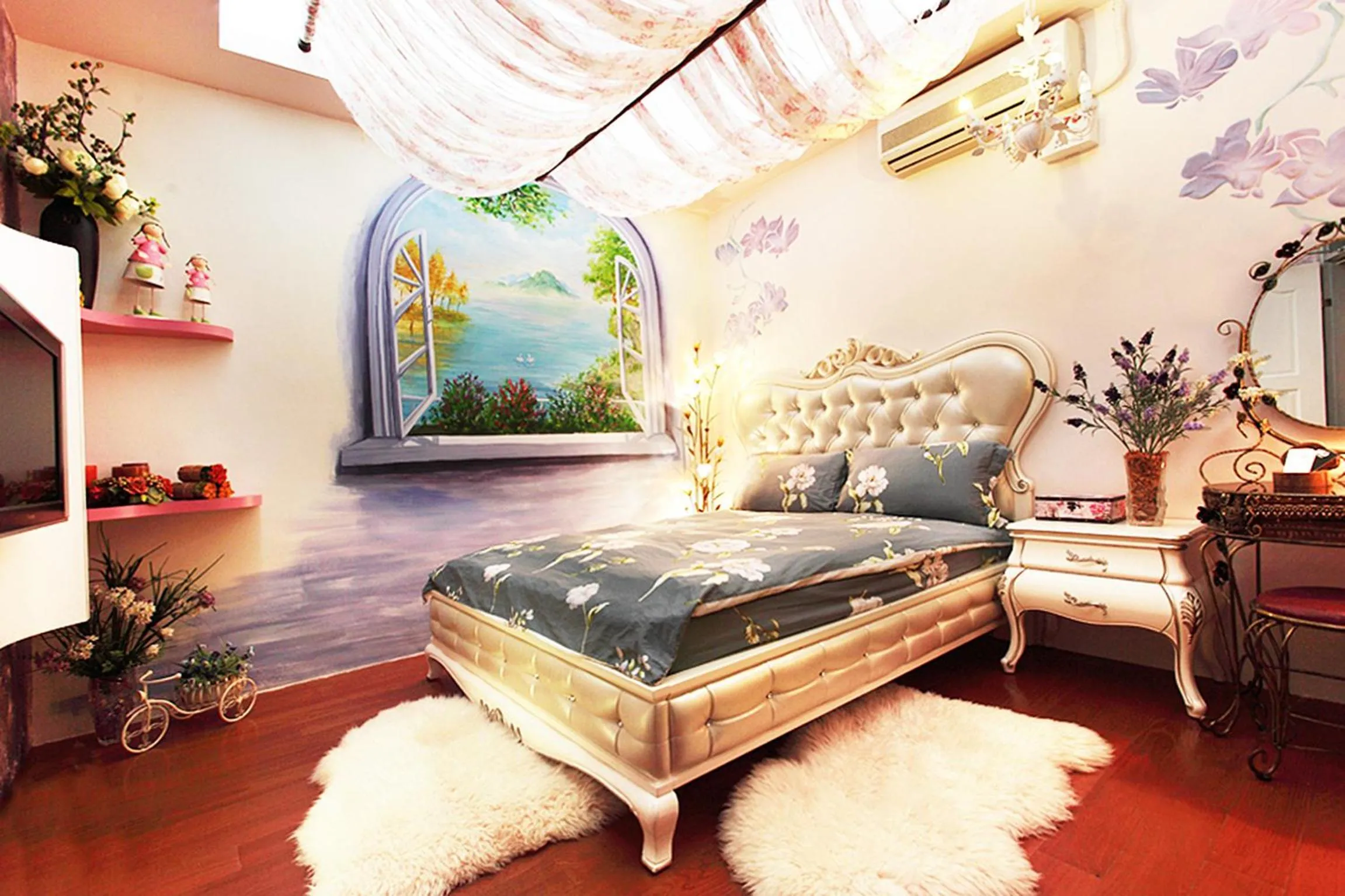 Photo of the whole room, Bed in 3D Sunflower Embossed B&B