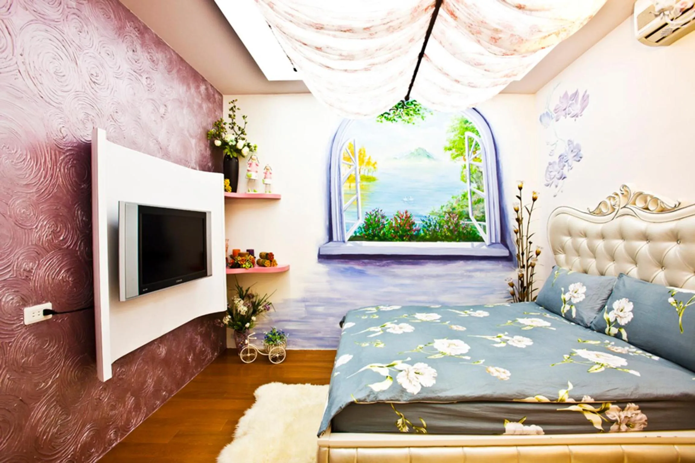 Photo of the whole room, Bed in 3D Sunflower Embossed B&B